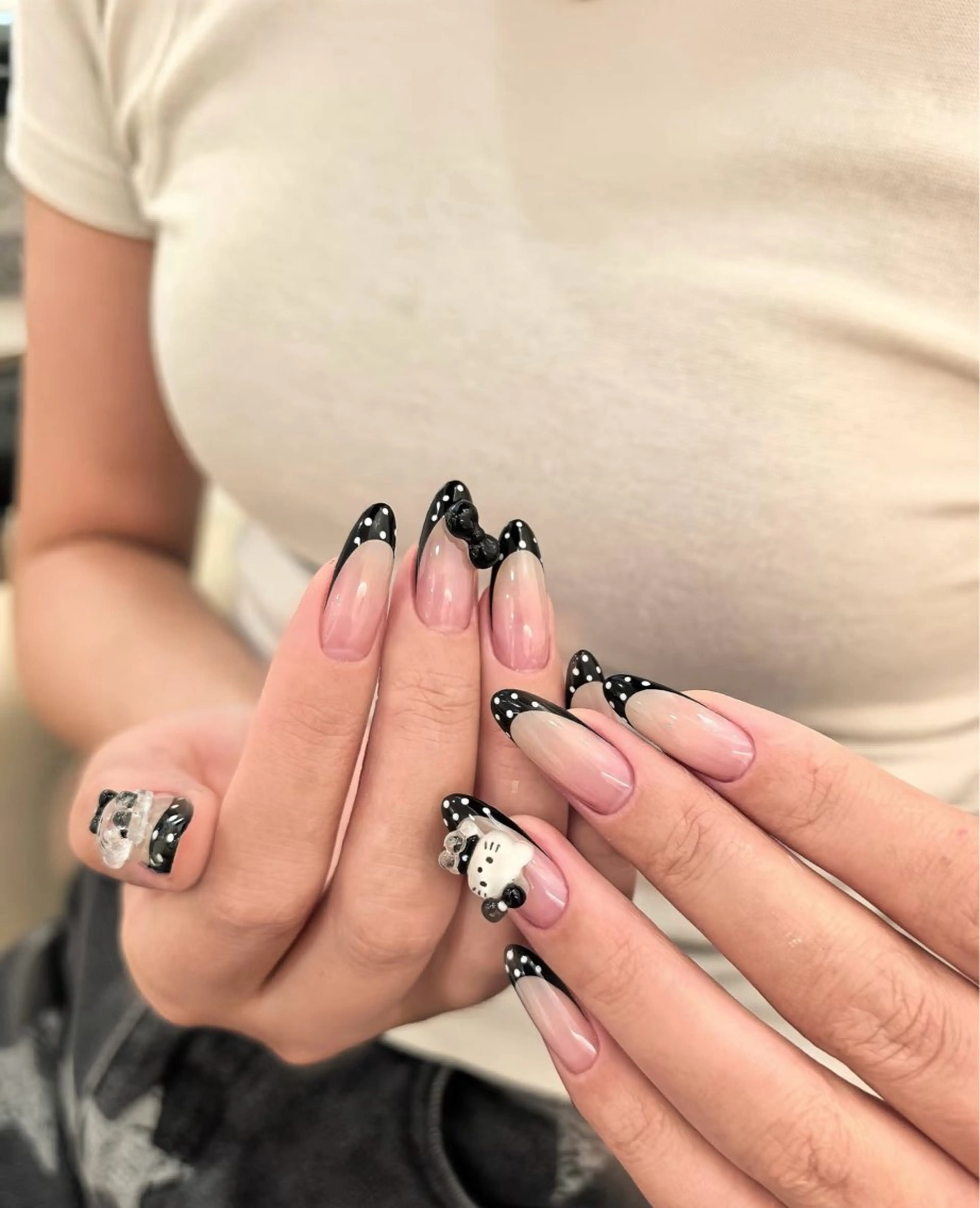 ネイル アートネイル フレンチネイル マグネットネイル ミラーネイル オフィスネイル ハンドネイル Blossom nail【ブラソンネイル】所属・Blossom nail_Yuniのネイルデザイン