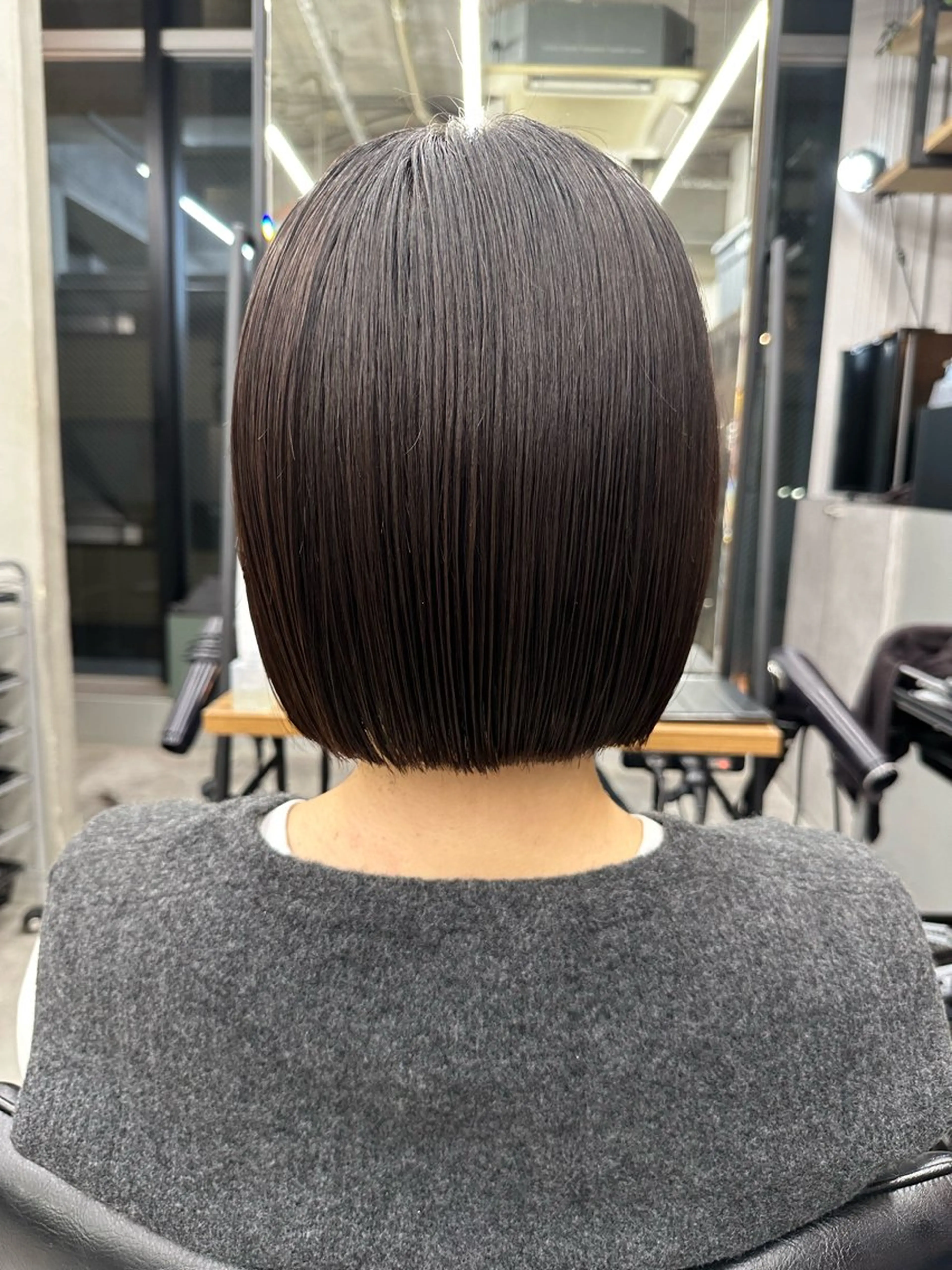 ミディアム カット 切りっぱなしボブ/ 小顔ボブNANAのヘアスタイル