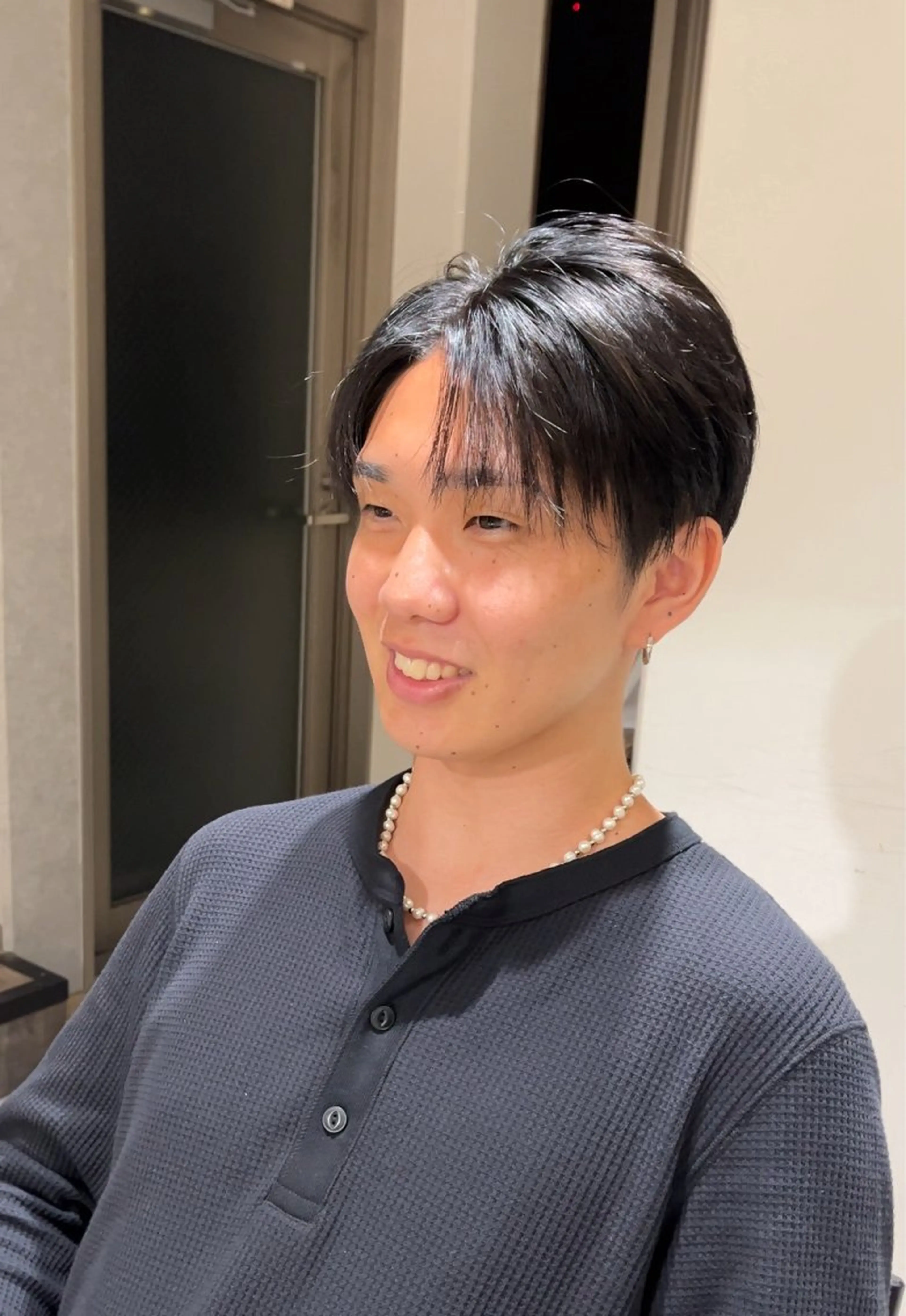 カラー メンズ 黒髪 けいし🐬ボブ ショート艶髪カラー✨のヘアスタイル