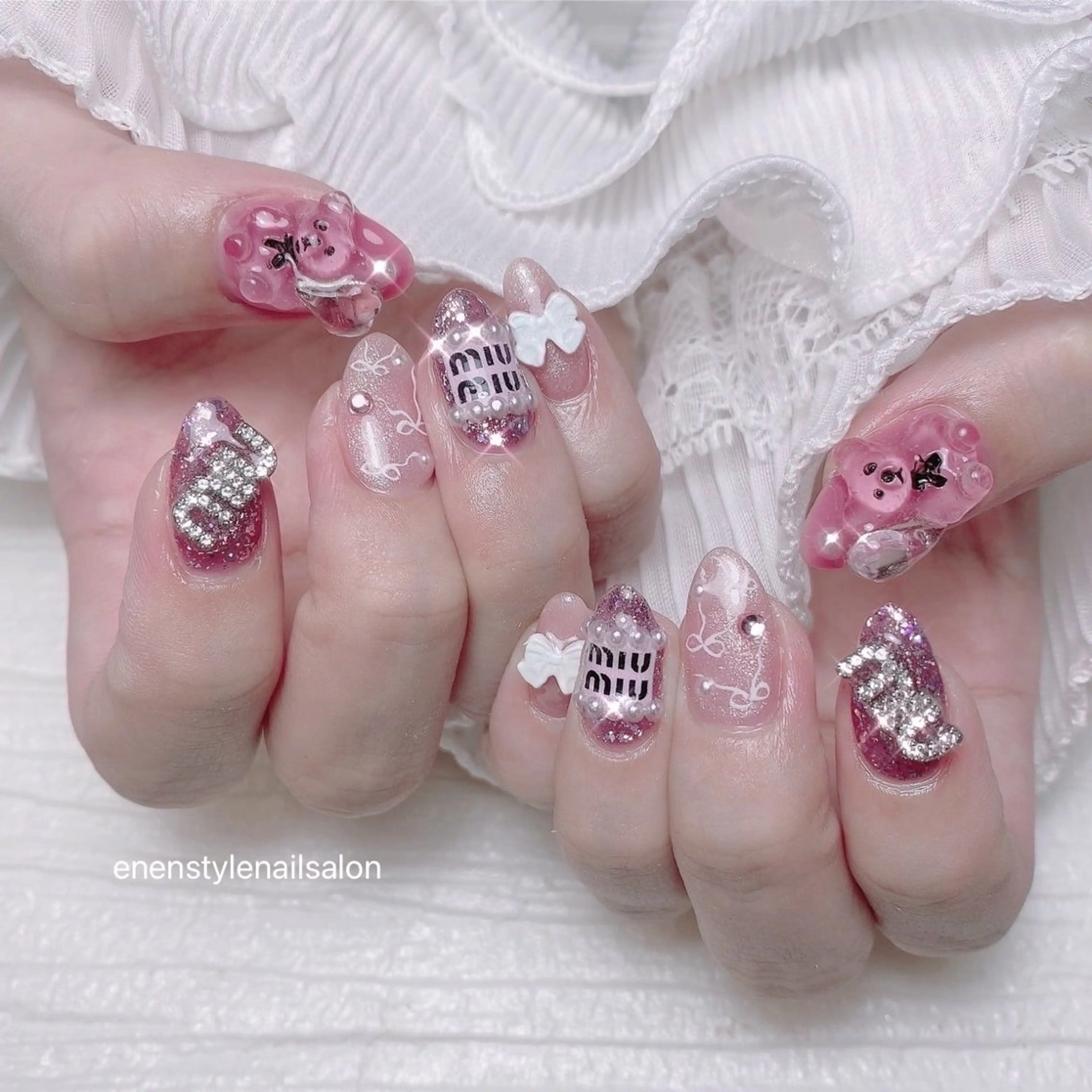 ネイル ハンドネイル 👑enen style👑のネイルデザイン