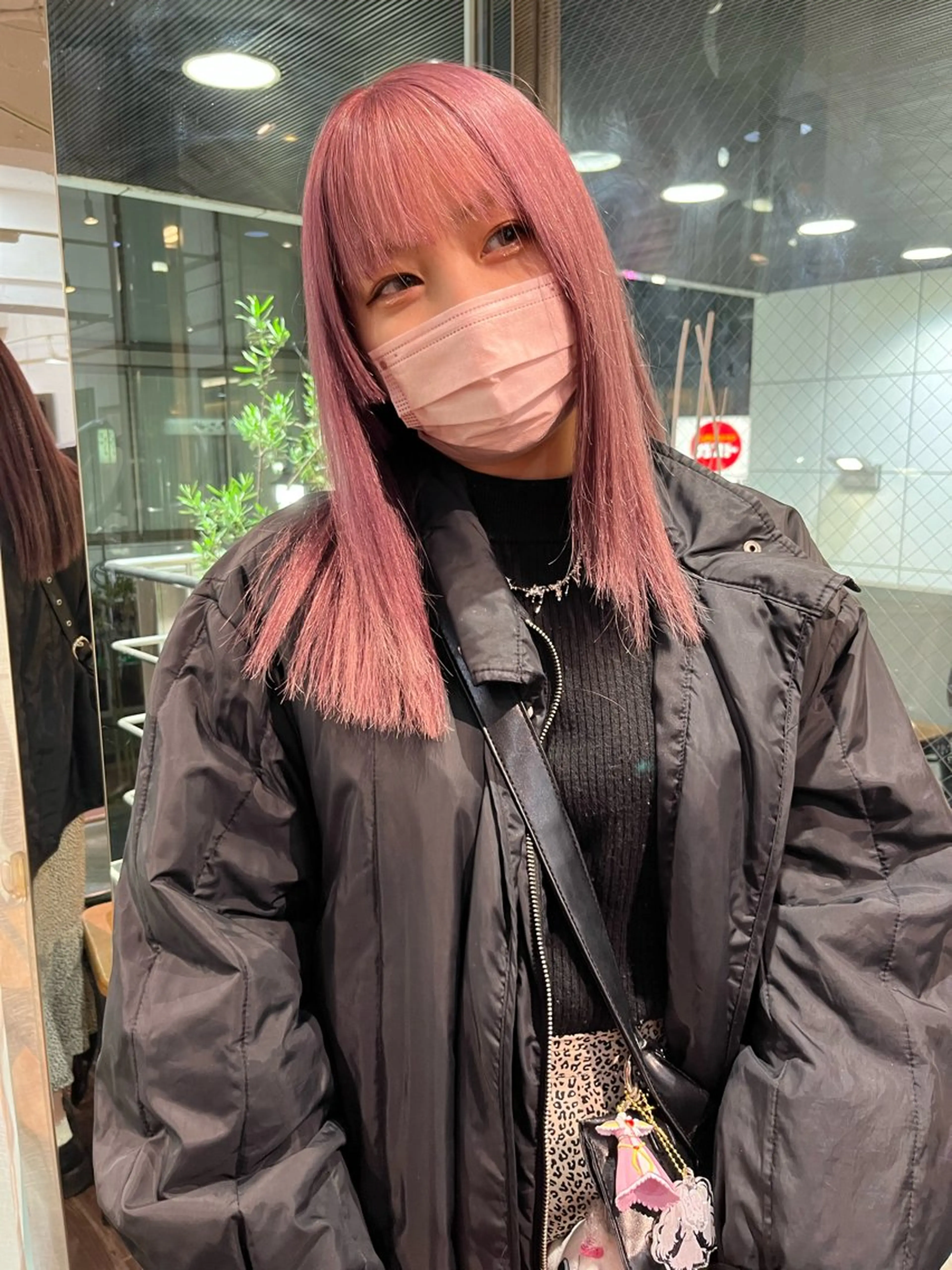 カラー ブリーチ ケアブリーチ ダブルカラー イヤリングカラー イルミナカラー ヘアカラー 💖デザインカラー/ タダ ハナカ💖のヘアスタイル