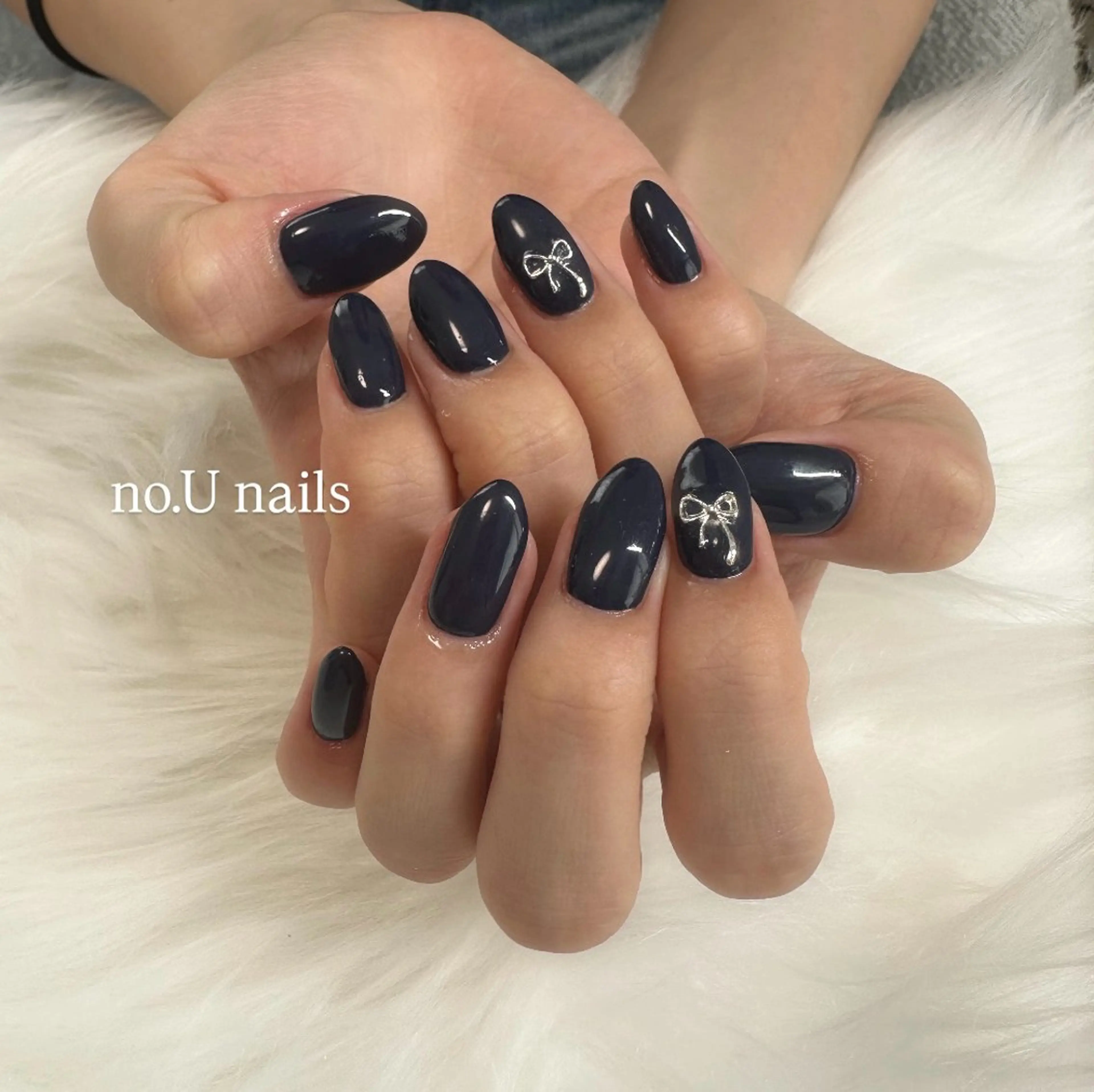 ネイル フラッシュネイル 韓国ネイル ラメ(グリッター) オフィスネイル リボン ハンドネイル no.U nailsのネイルデザイン
