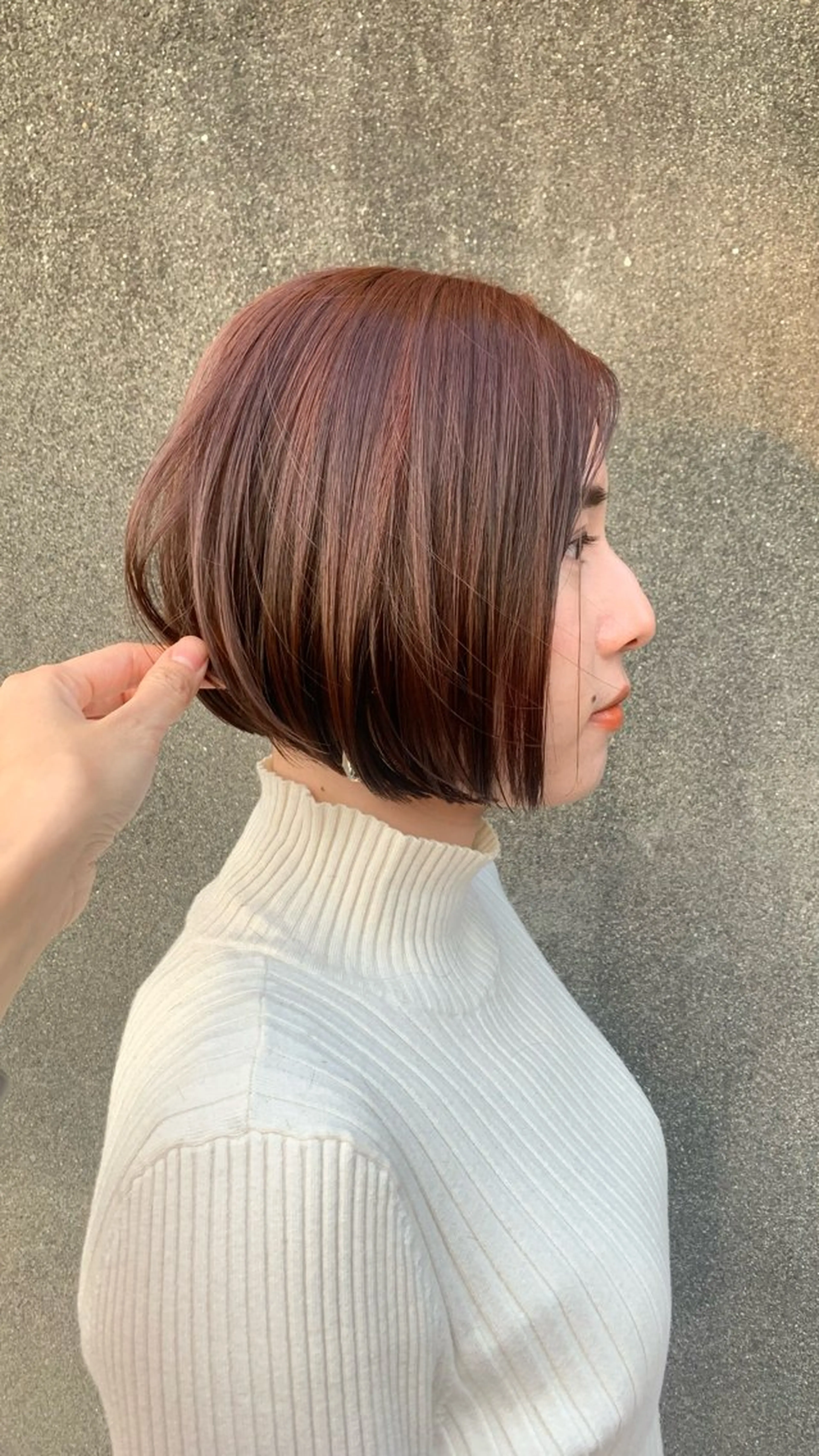 ショート カラー SABO 🪴岡田知佳のヘアスタイル