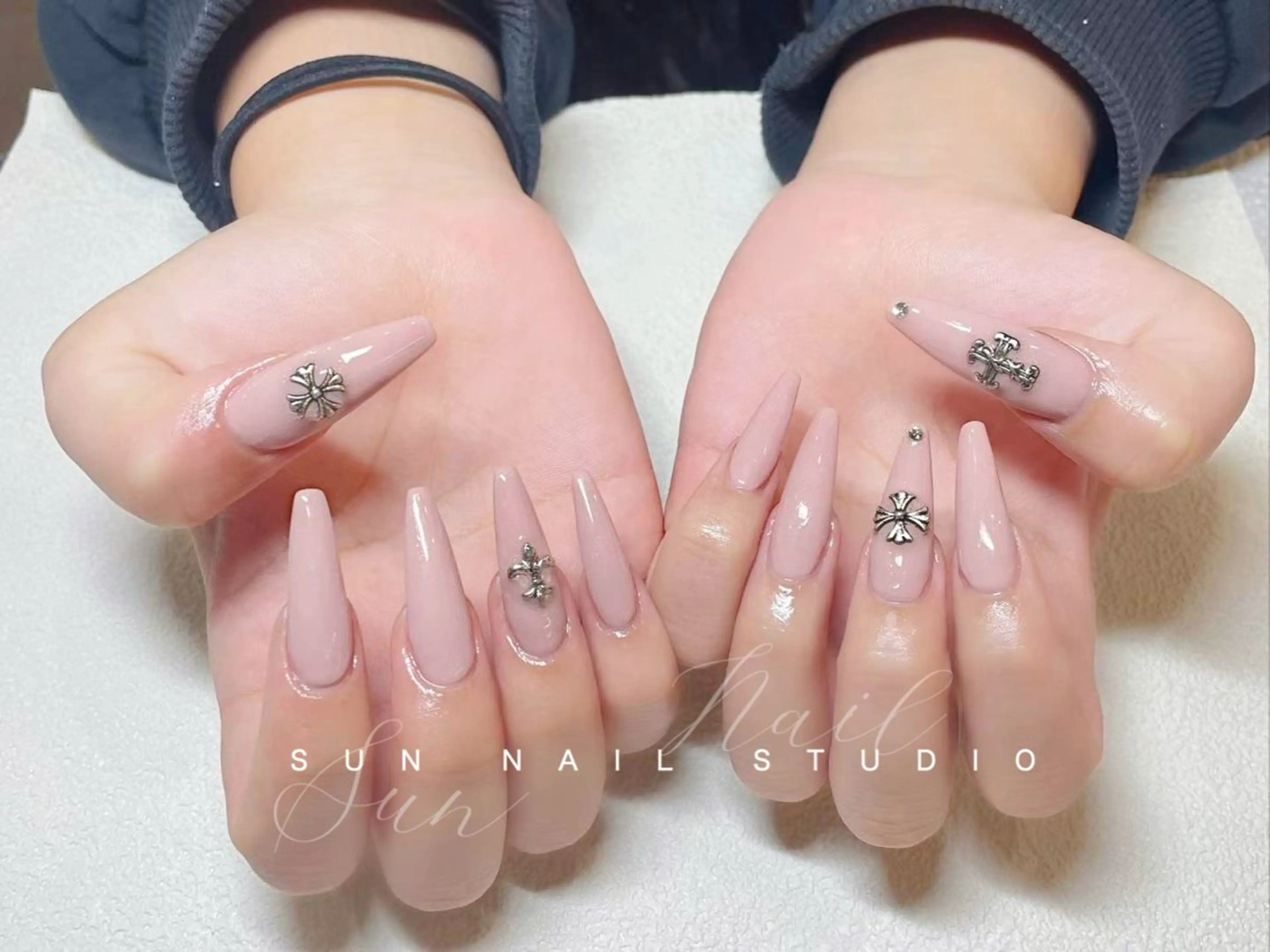 ネイル ハンドネイル ハンドケア SUN nail上本町のネイルデザイン