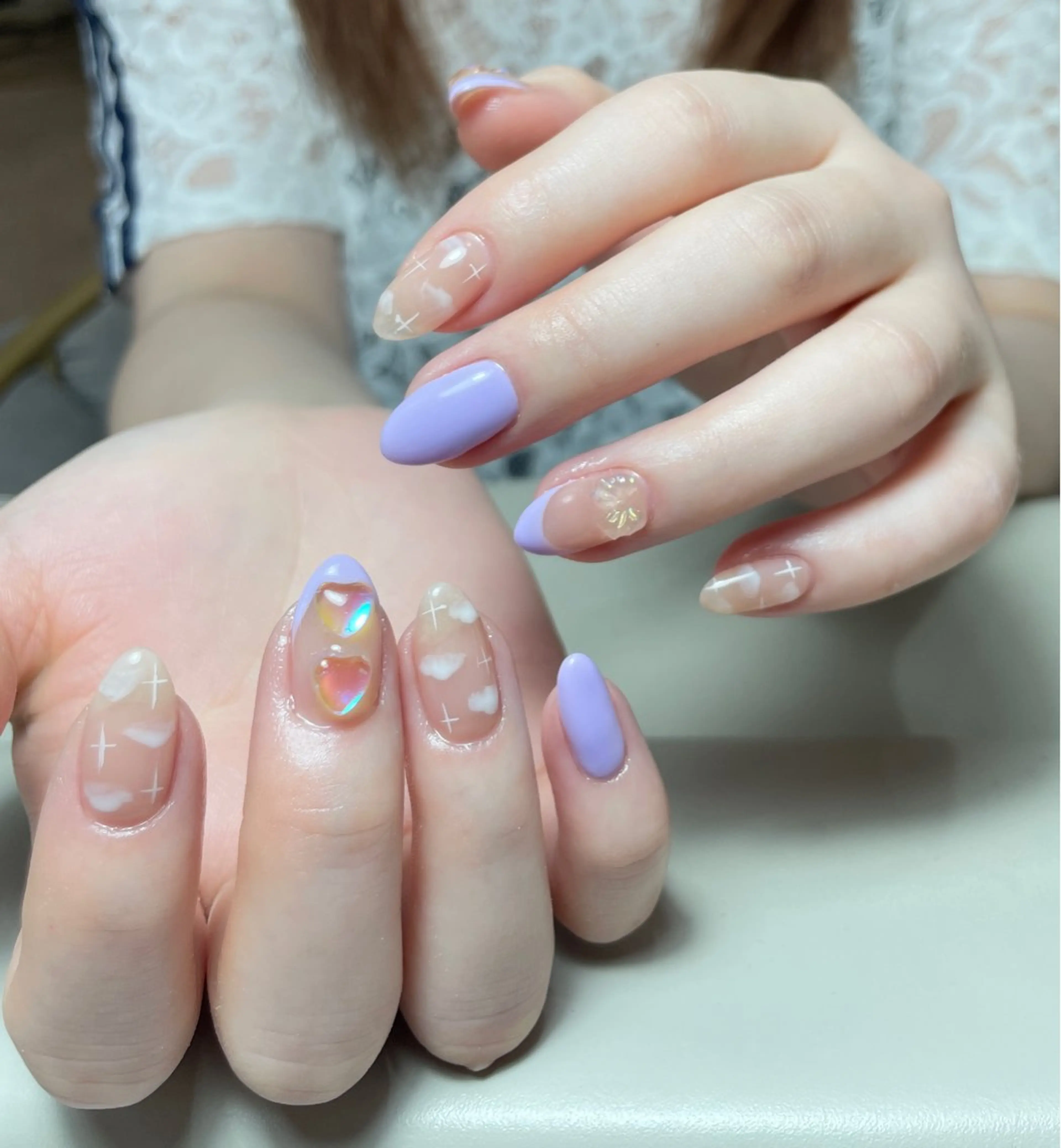 ネイル ハンドネイル AngelChris ビューティーサロンのネイルデザイン
