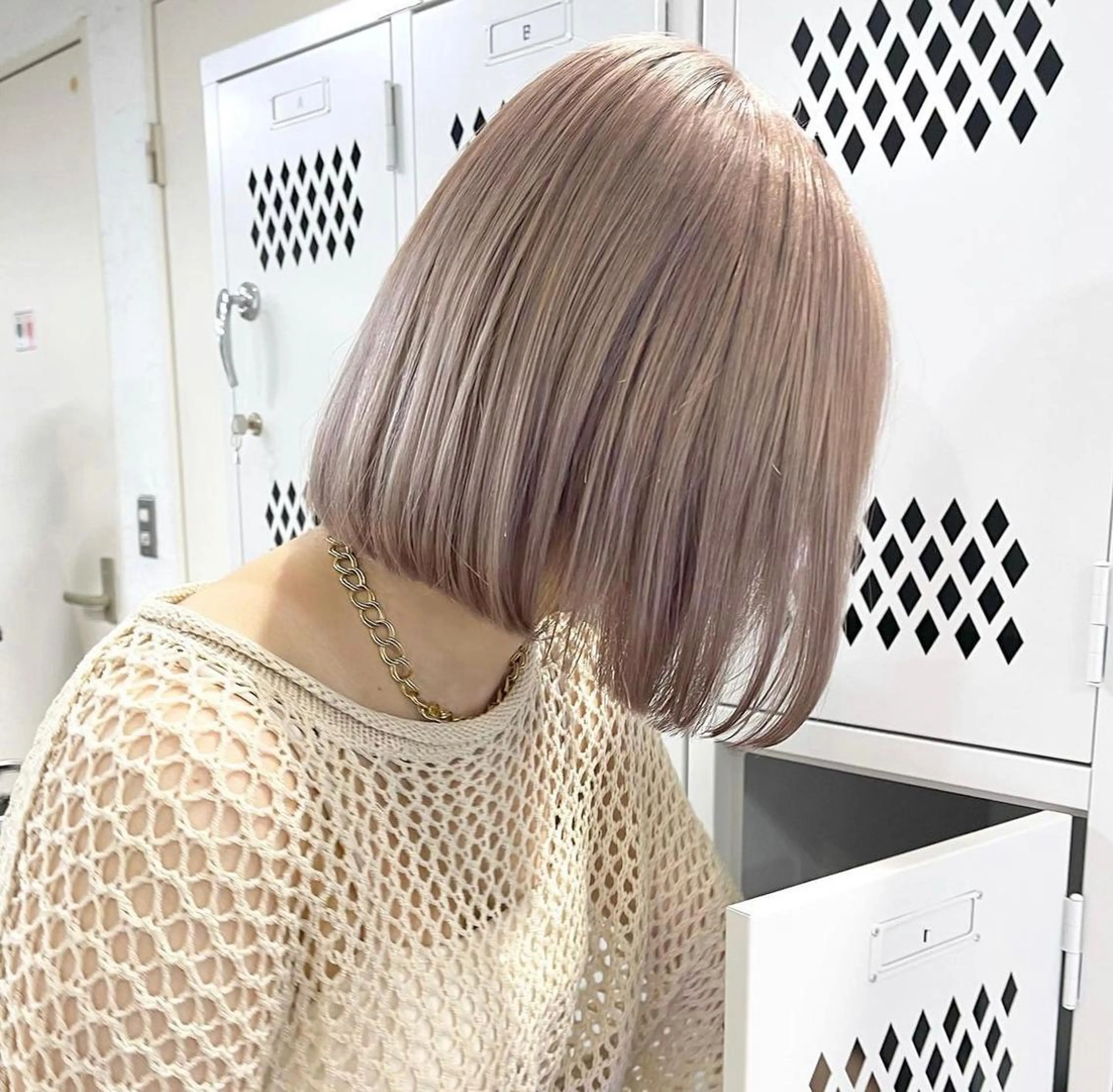ミディアム カラー fit /HONOKAのヘアスタイル