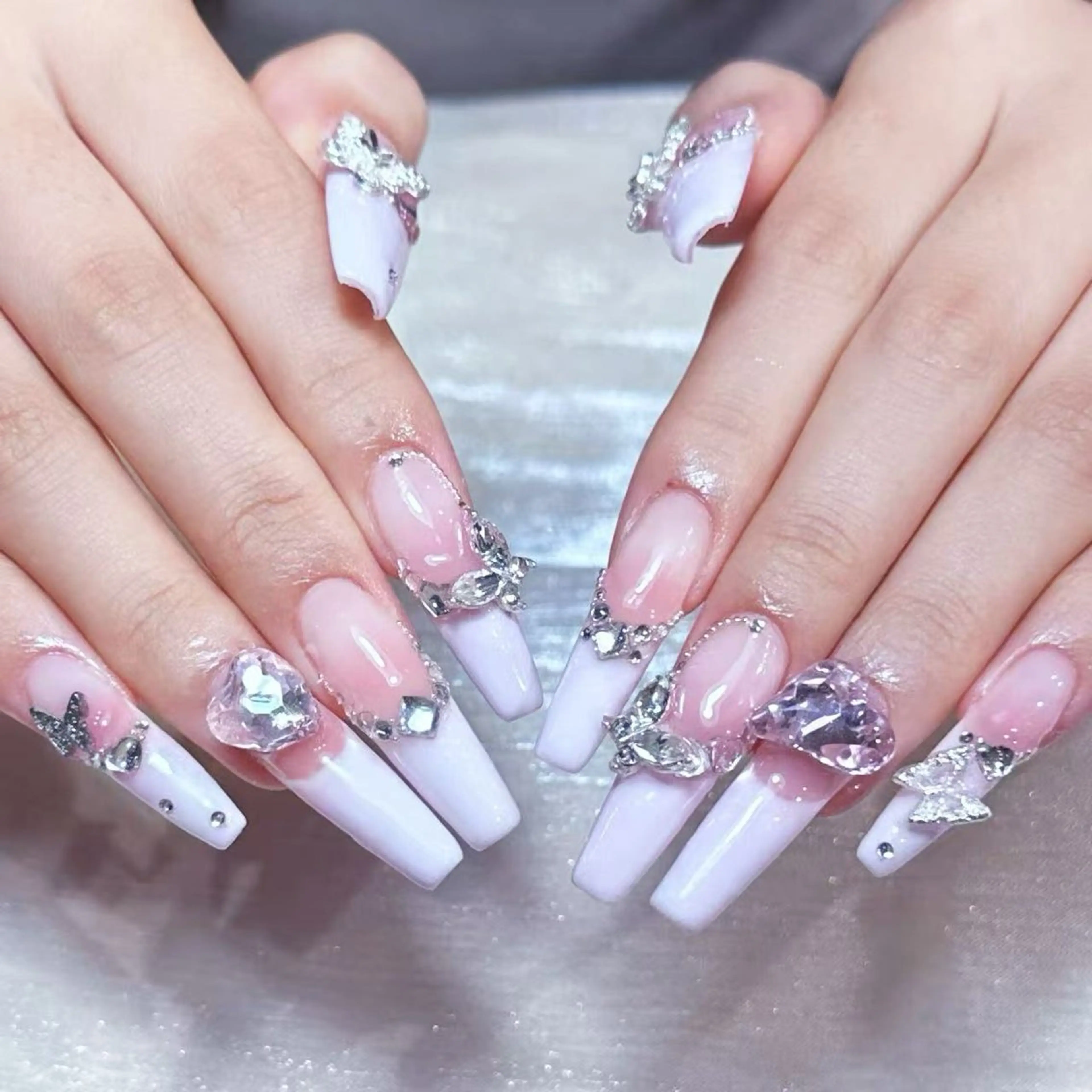 ネイル ハンドネイル DEMAIN- 練習🕊️のネイルデザイン