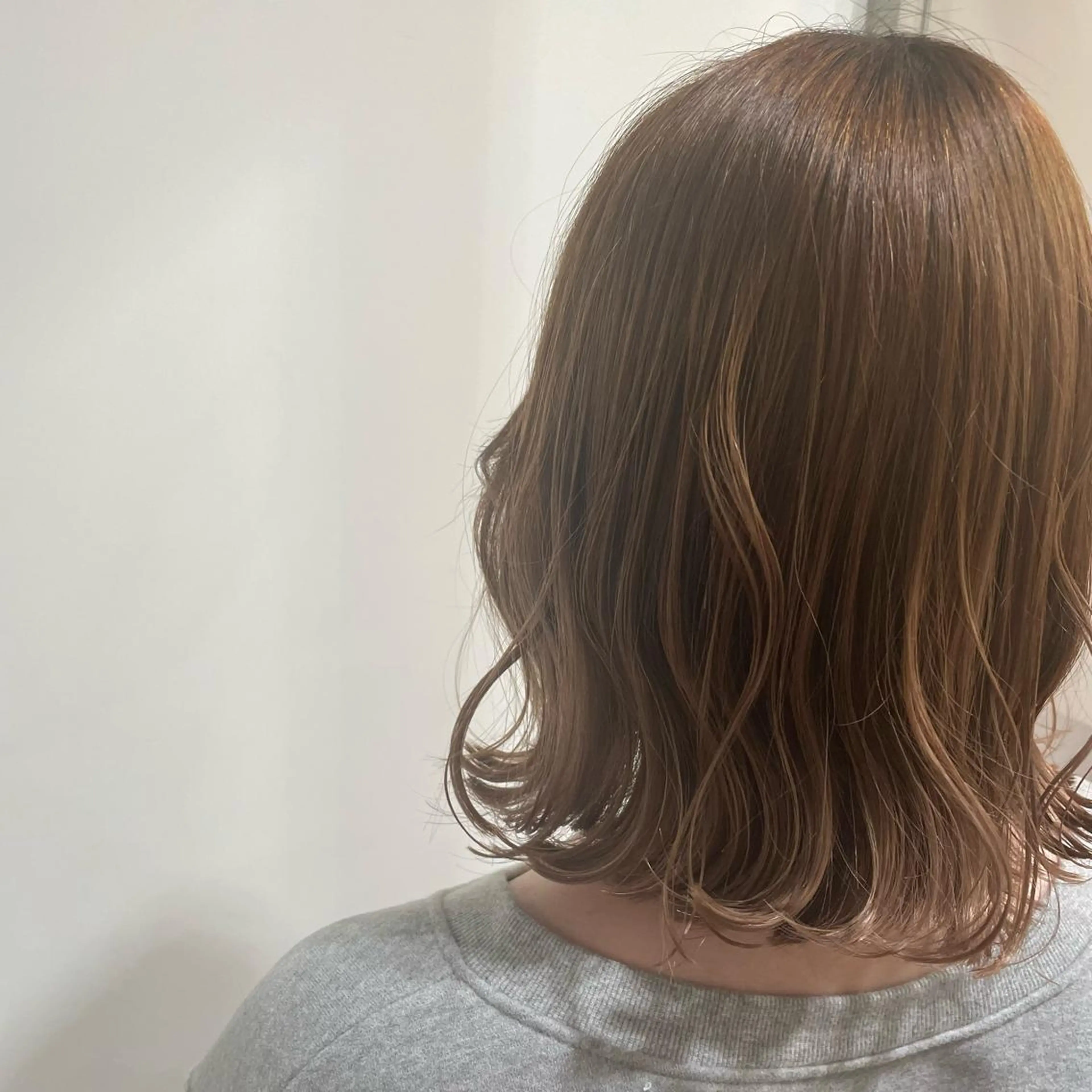 ミディアム ふるはし みなのヘアスタイル