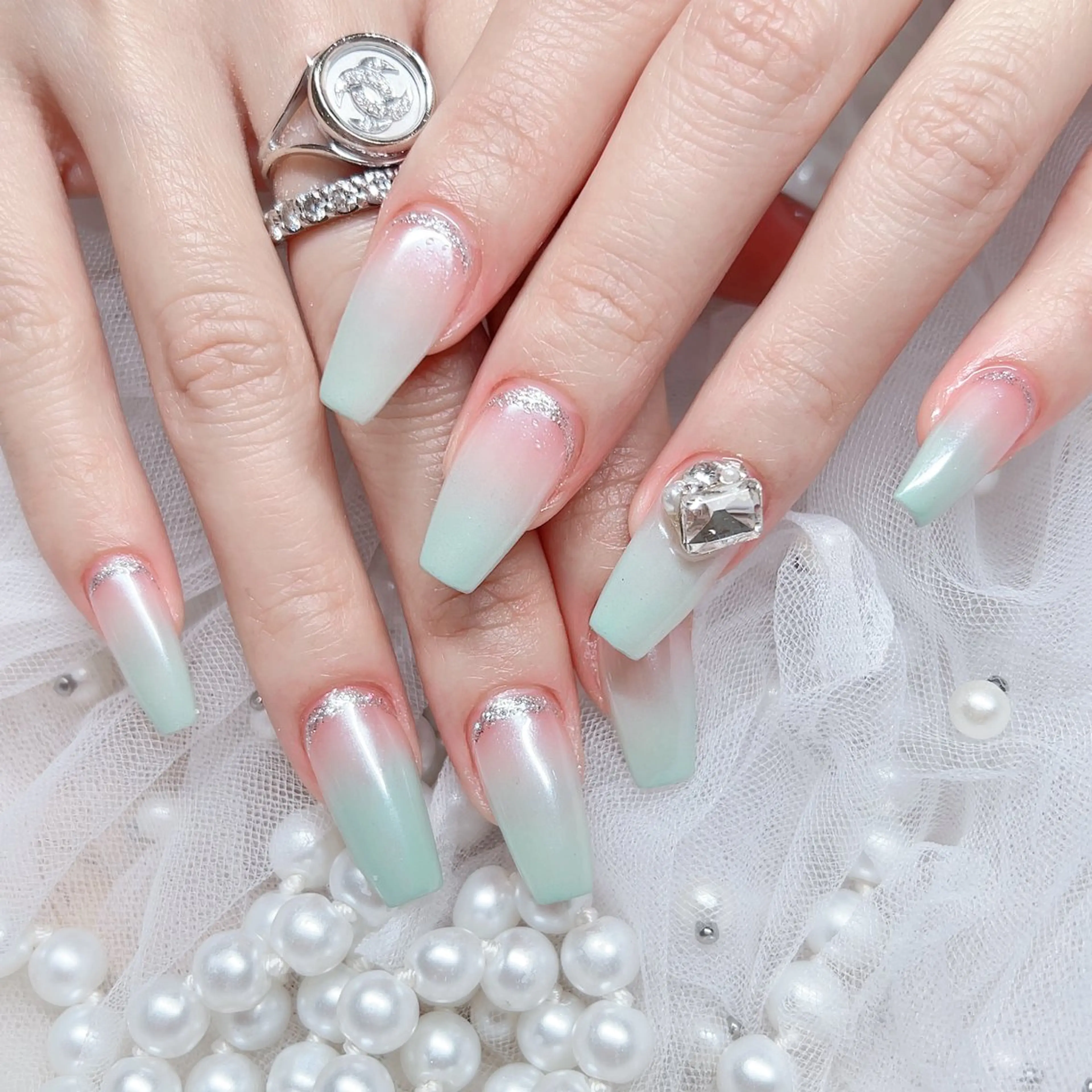 ネイル ハンドネイル M🌷nail 長さだし専門店のネイルデザイン