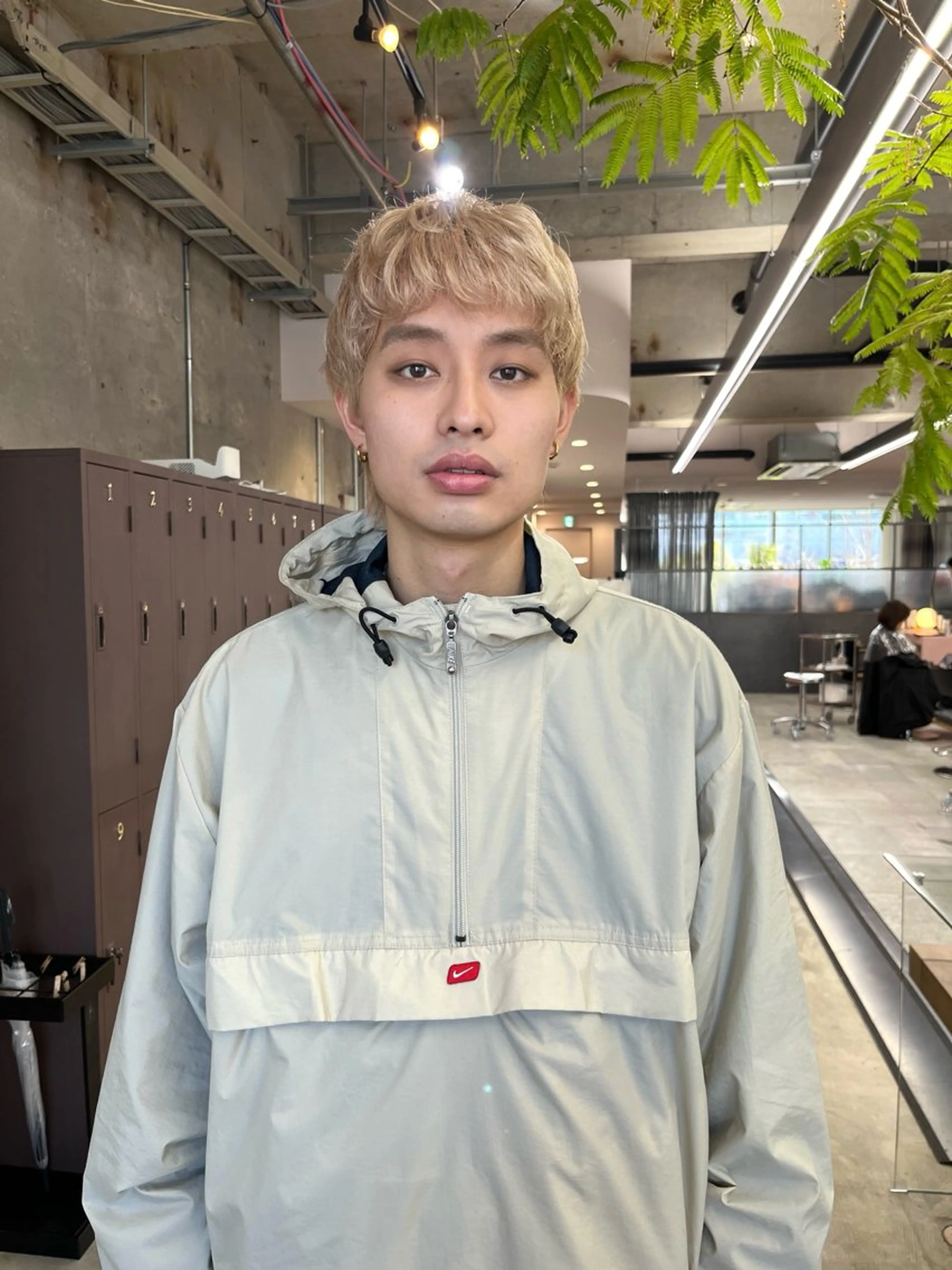 ショート カラー メンズ メンズハイトーン ベージュカラー ハイトーンカラー ハイトーンベージュ ナガノリノ /ボブ/ ベージュ/暖色のヘアスタイル