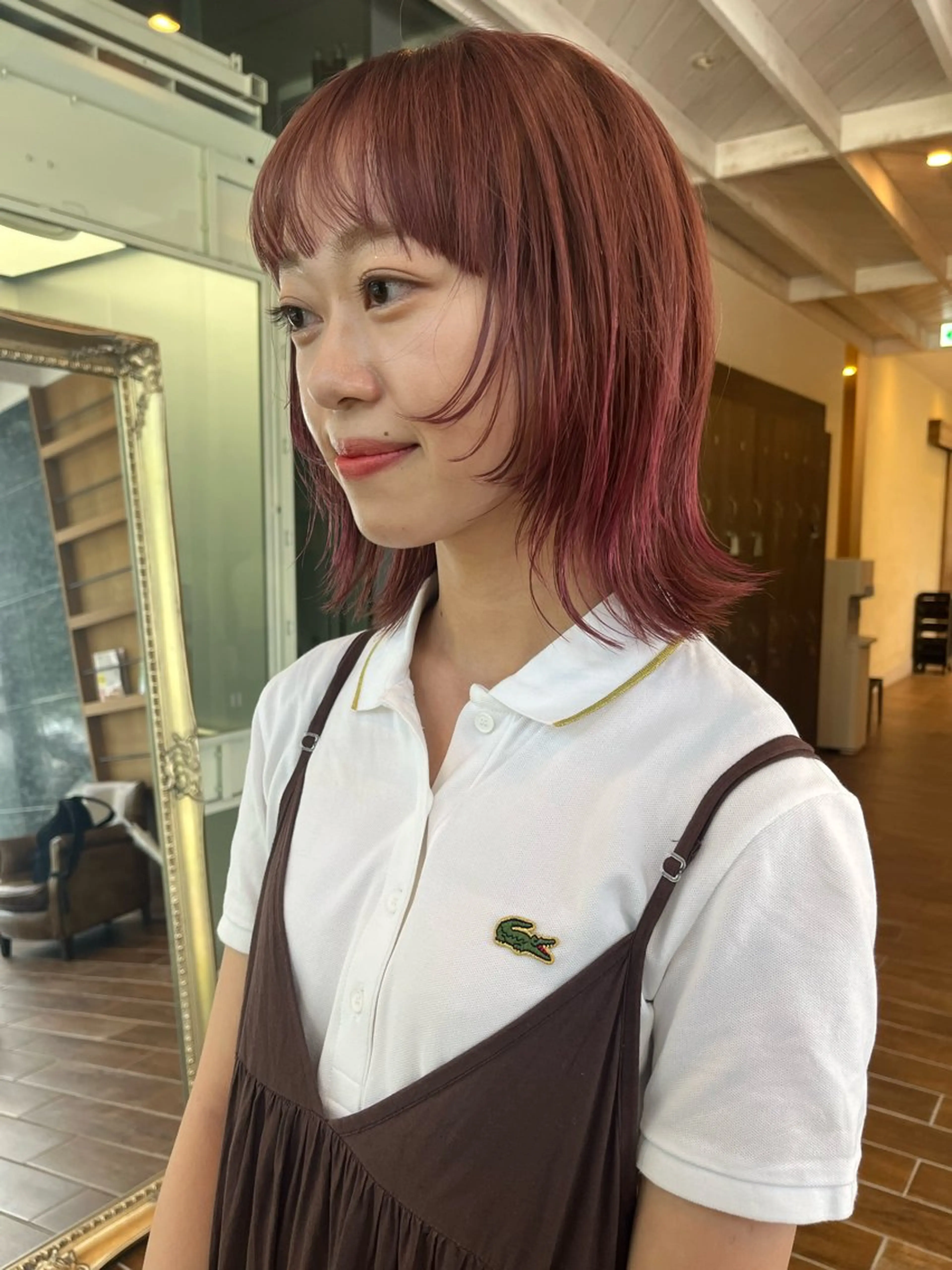 ミディアム カラー 松野 心音のヘアスタイル