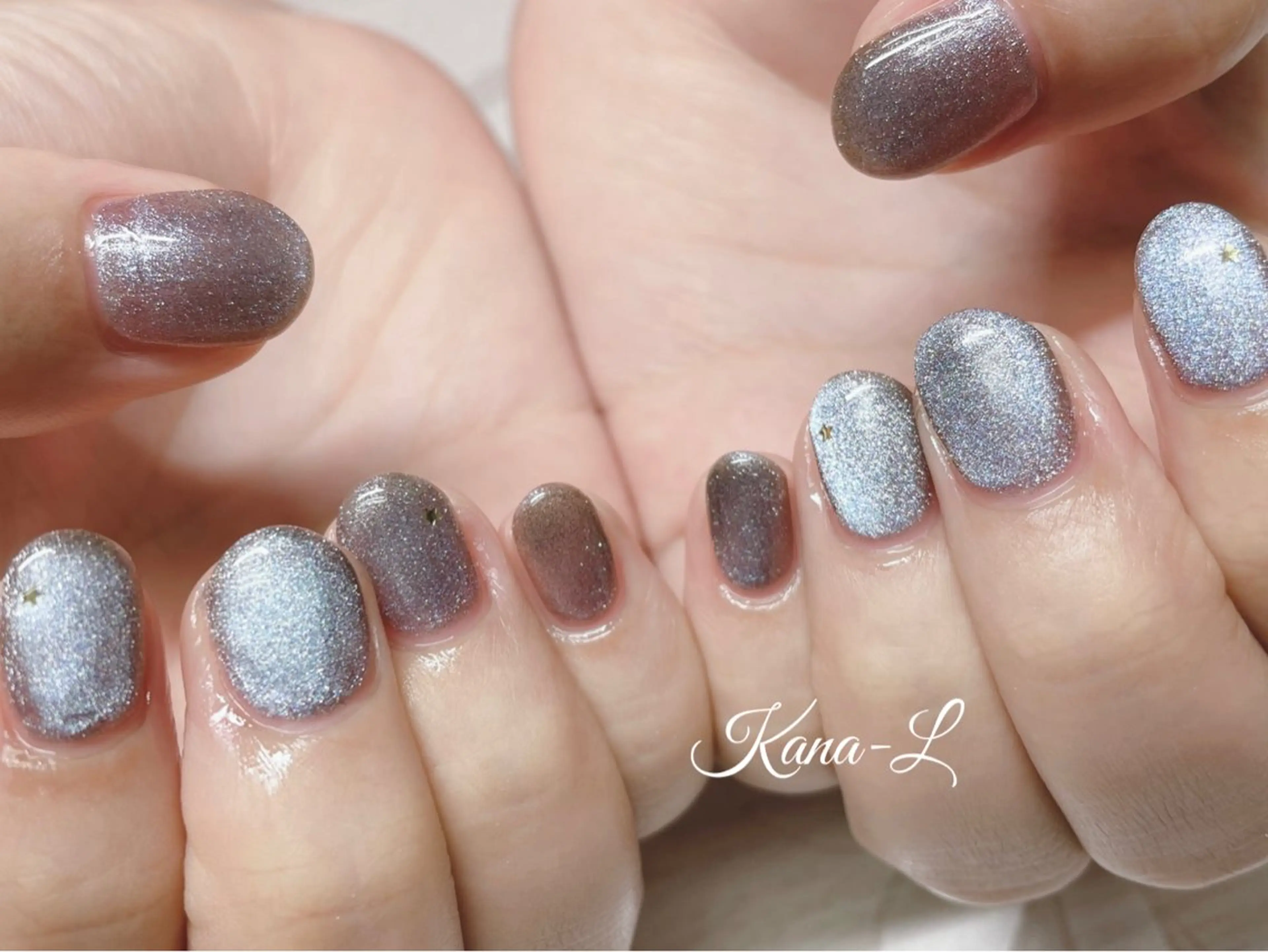 ネイル ジェルネイル マグネットネイル パラジェル 芦辺 香奈のネイルデザイン