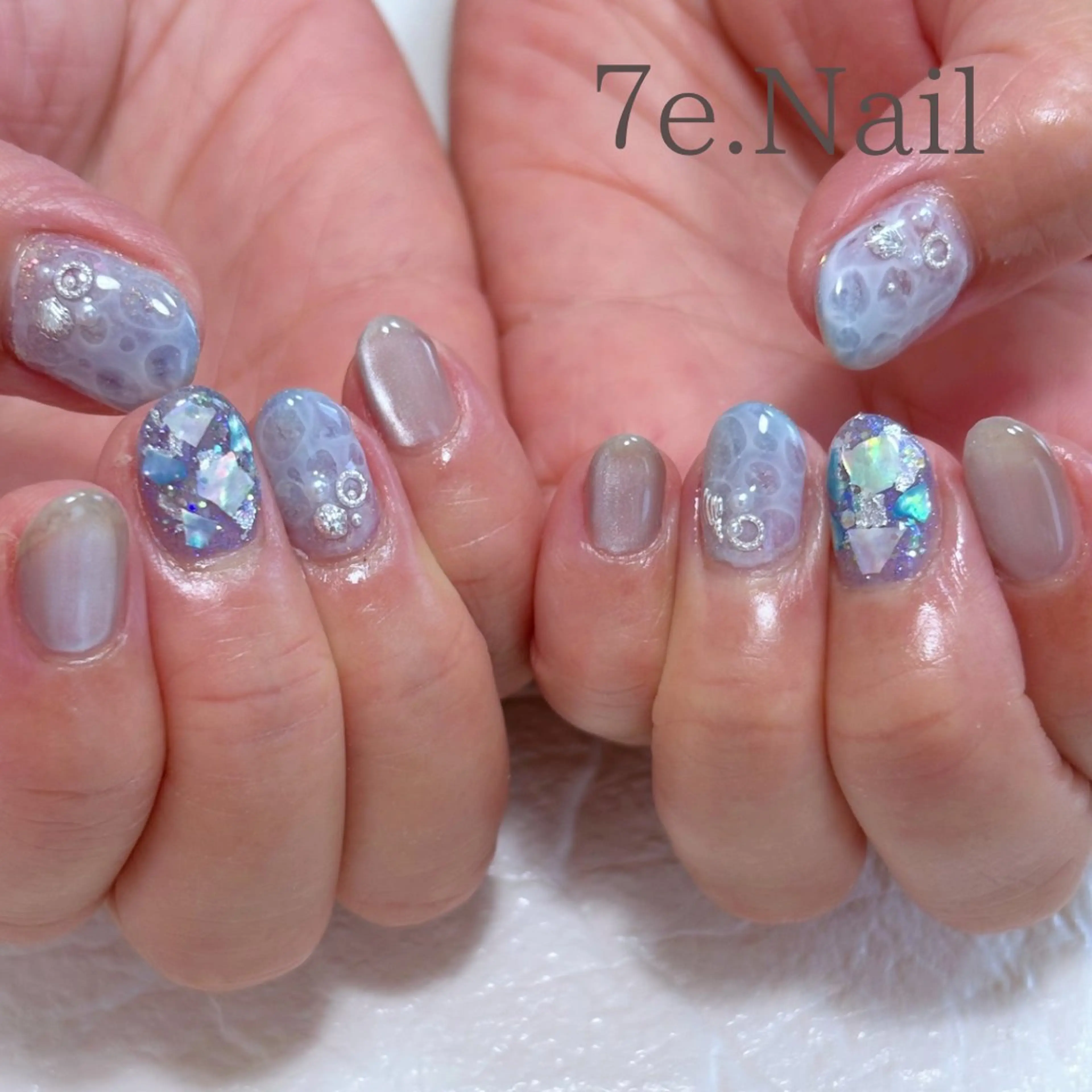 ネイル 7e. Nailのネイルデザイン