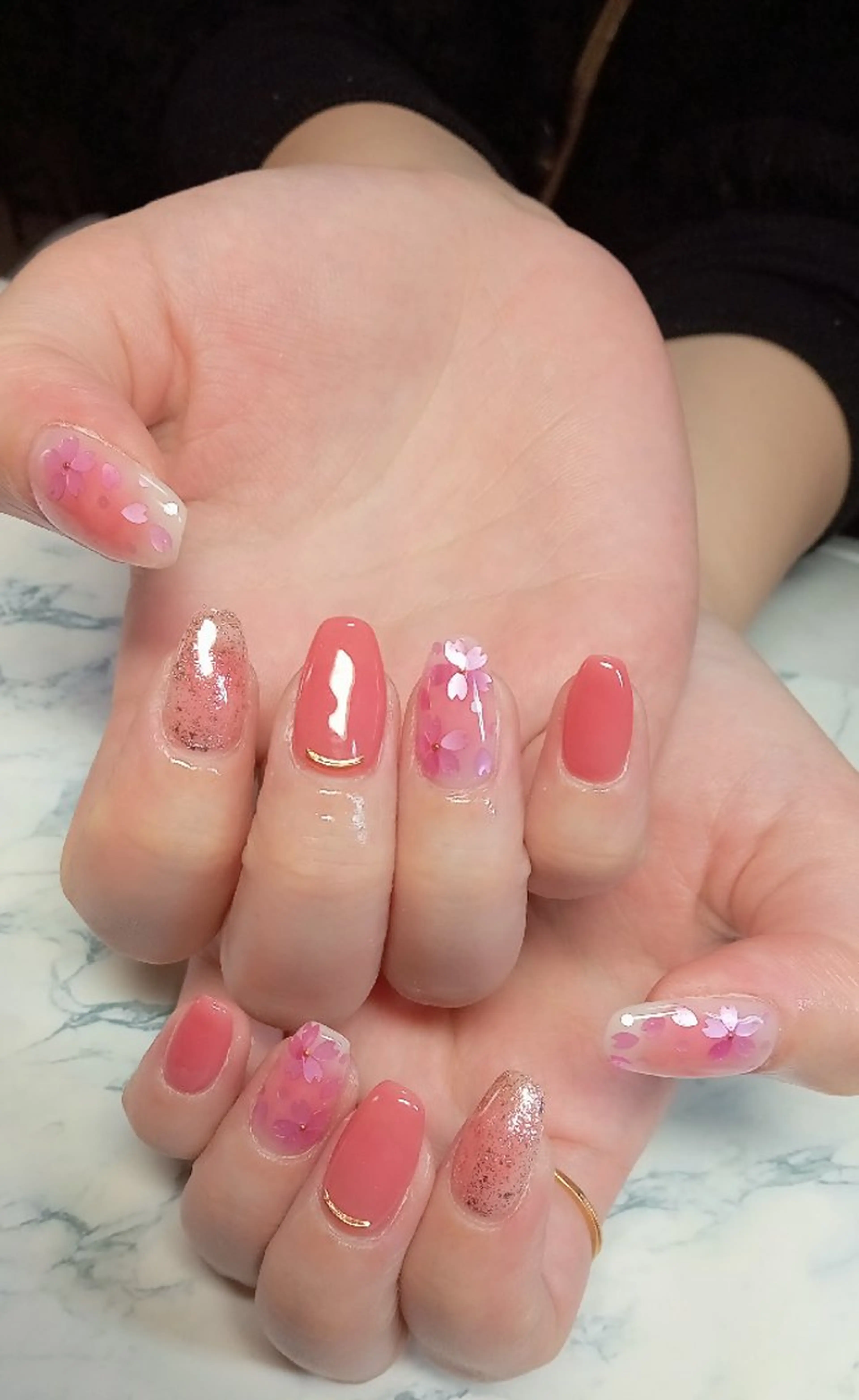 ネイル チークネイル 桜ネイル ジェルネイル キラキラネイル オフィスネイル ハンドネイル flure de neige yukiのネイルデザイン