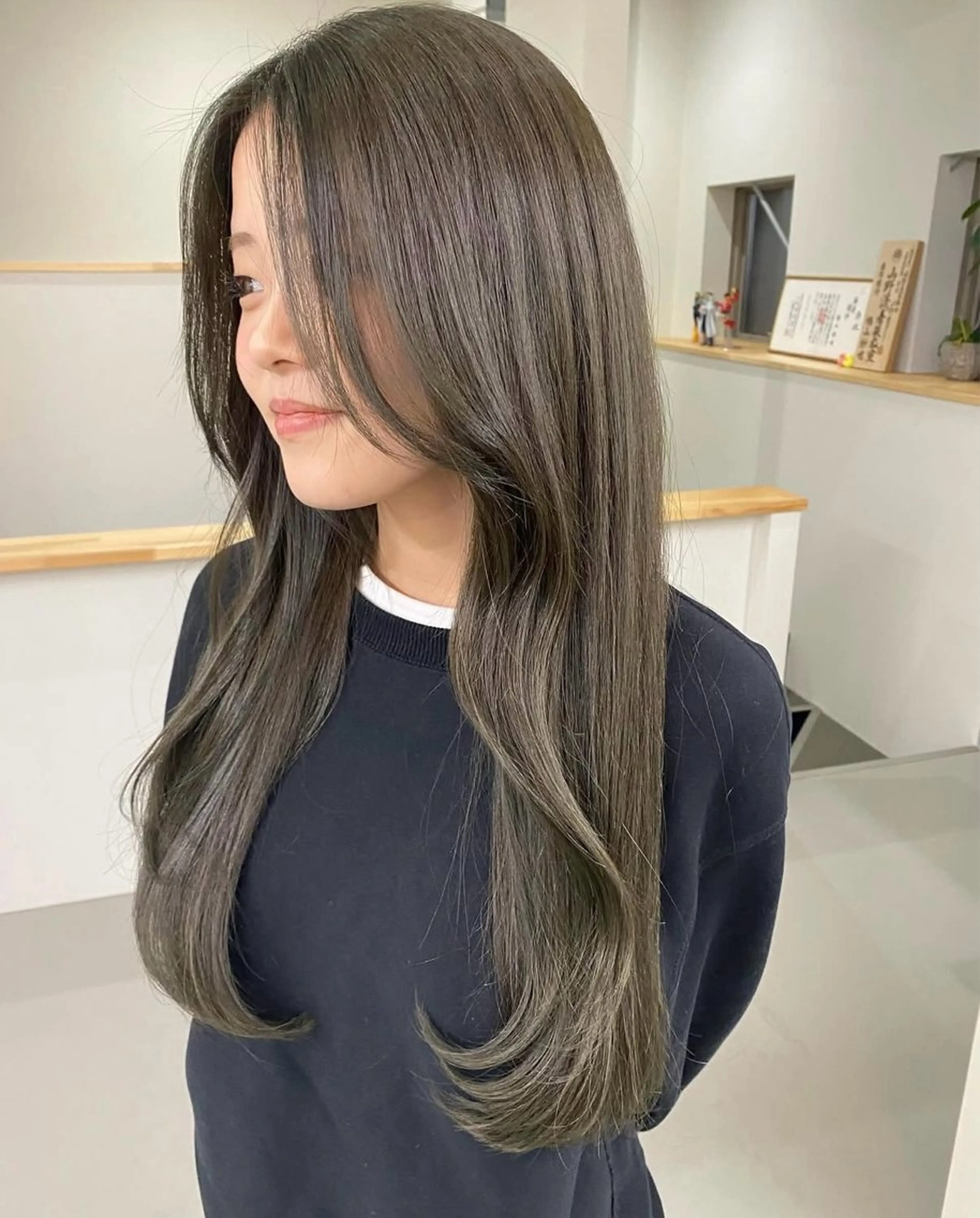 平日限定クーポン💞透明感ケアカラー＋髪質改善3stepTR￥11500（顎下550円鎖骨下1100円胸下2200円）の写真