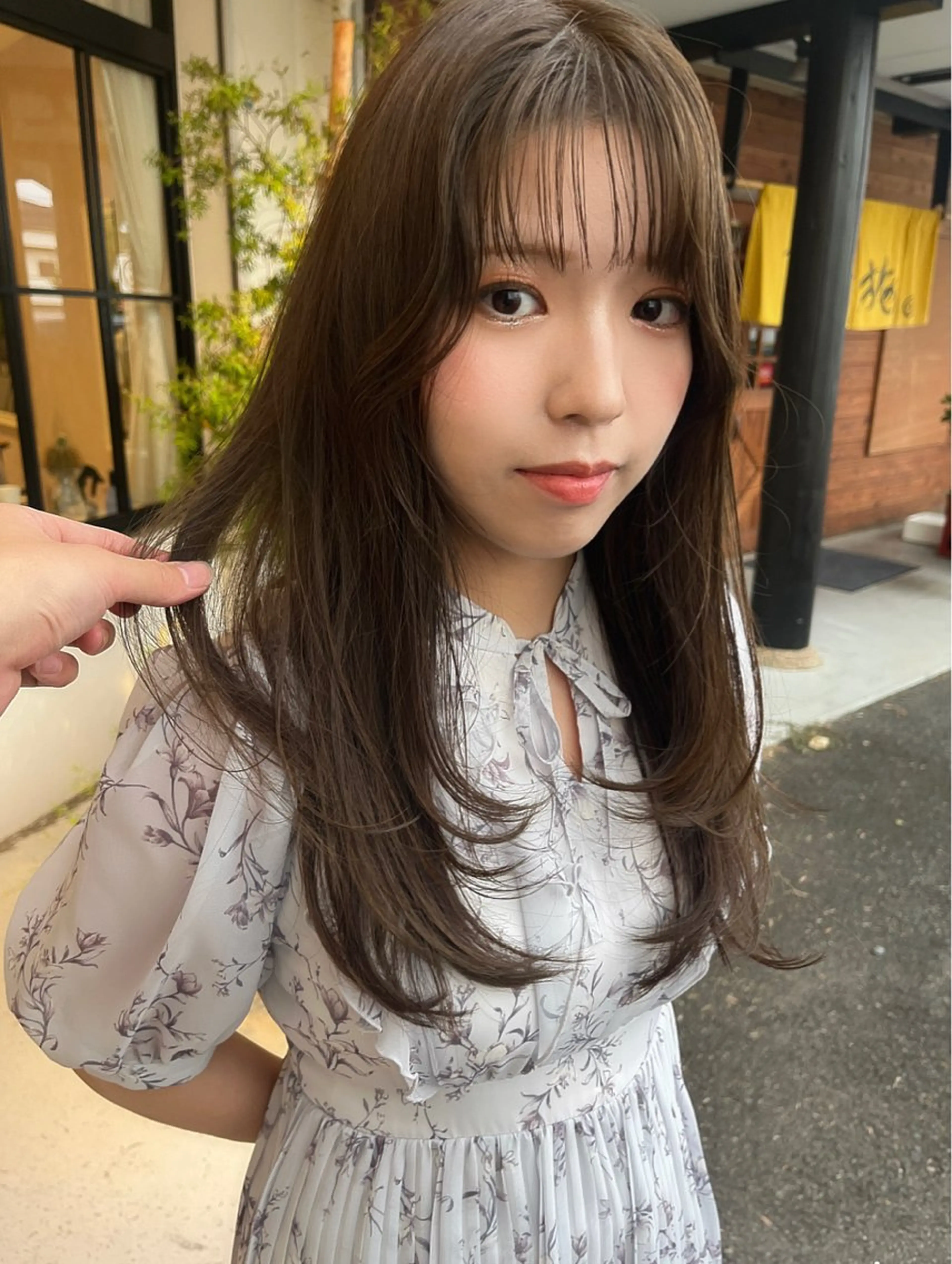 ロング ヘアカラー 阪東 智春のヘアスタイル