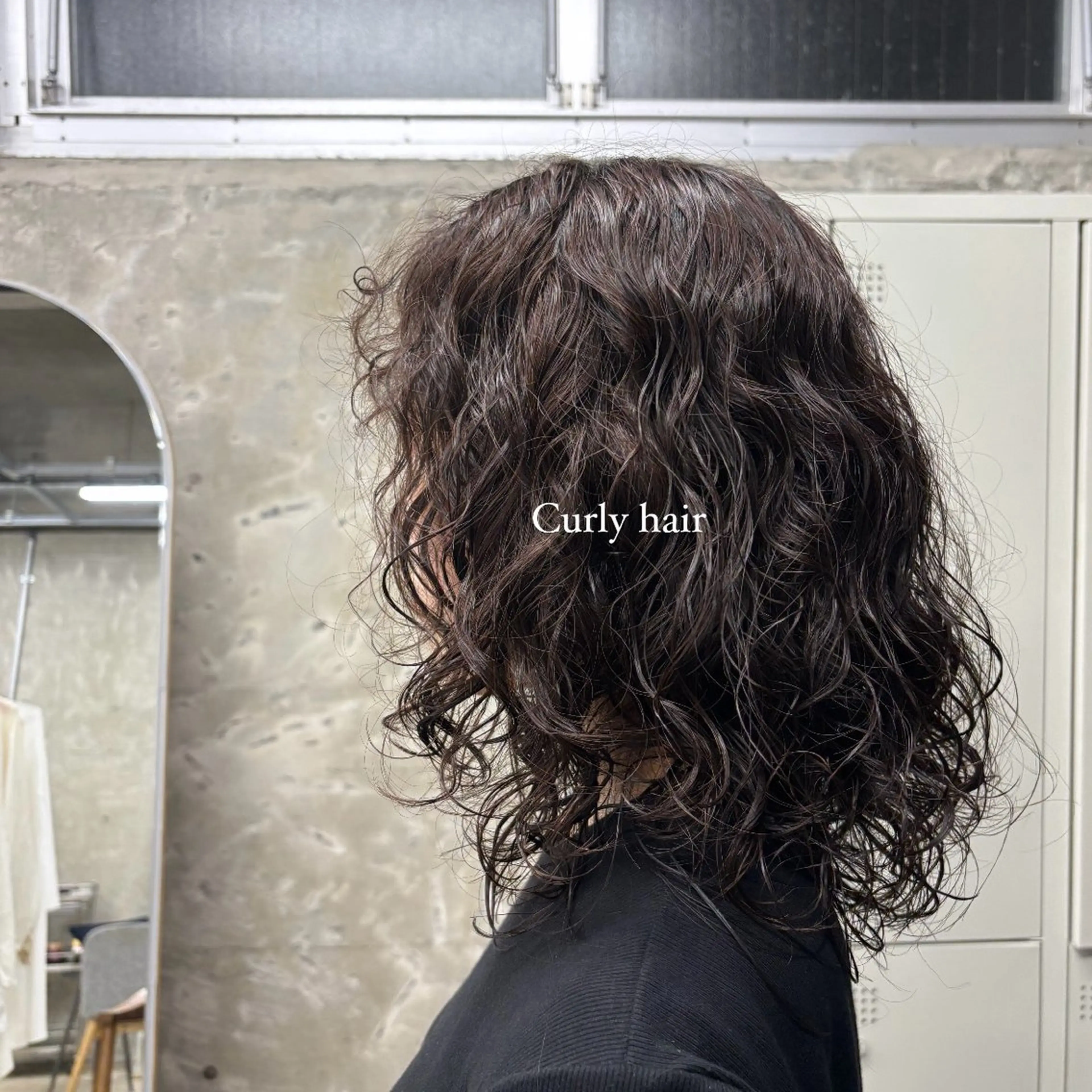 ミディアム パーマ Moanin'所属・さが あゆかのヘアスタイル