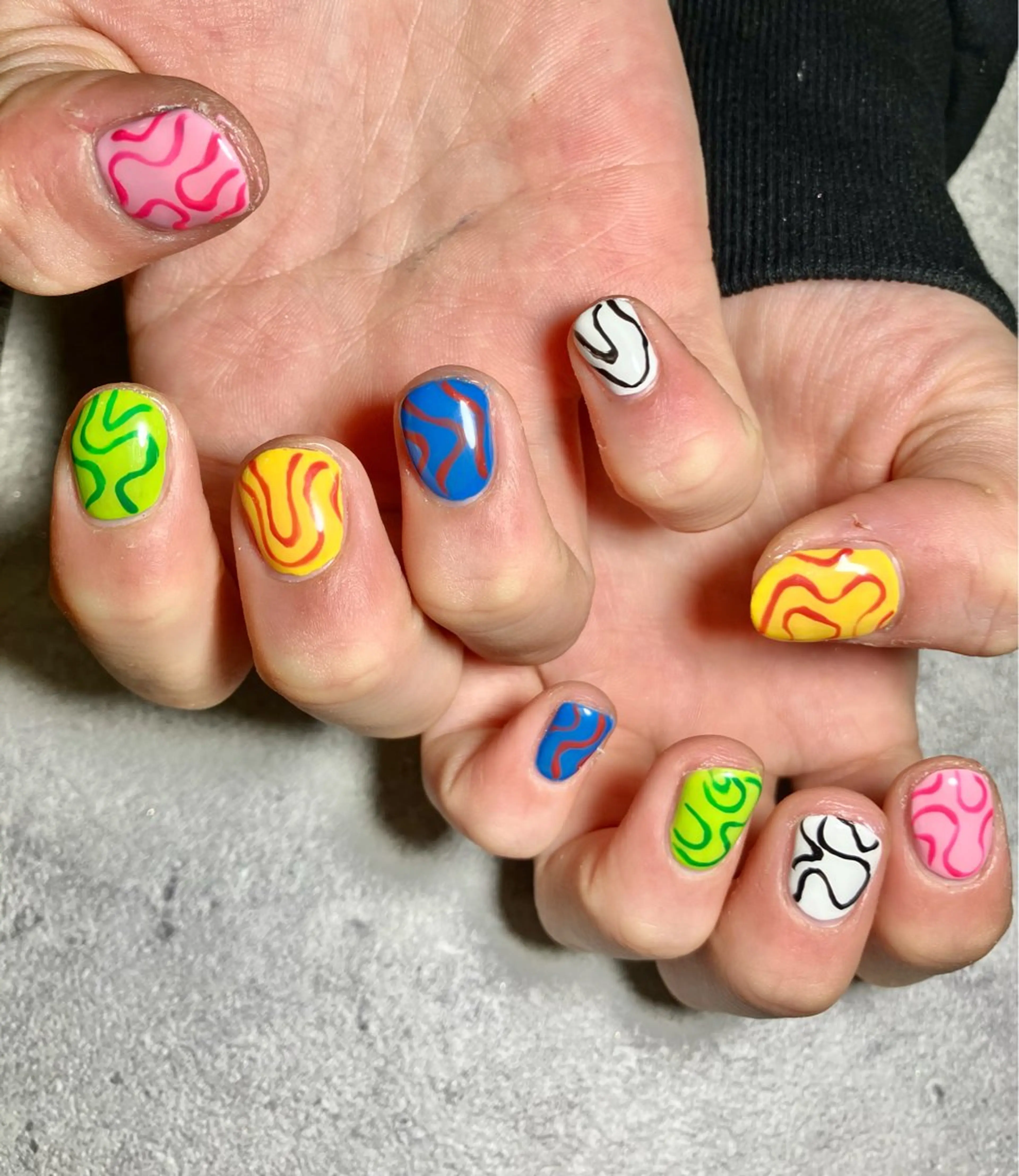ネイル ハンドネイル 🧸やり放題🧸 （パラ・フィル専門）のネイルデザイン