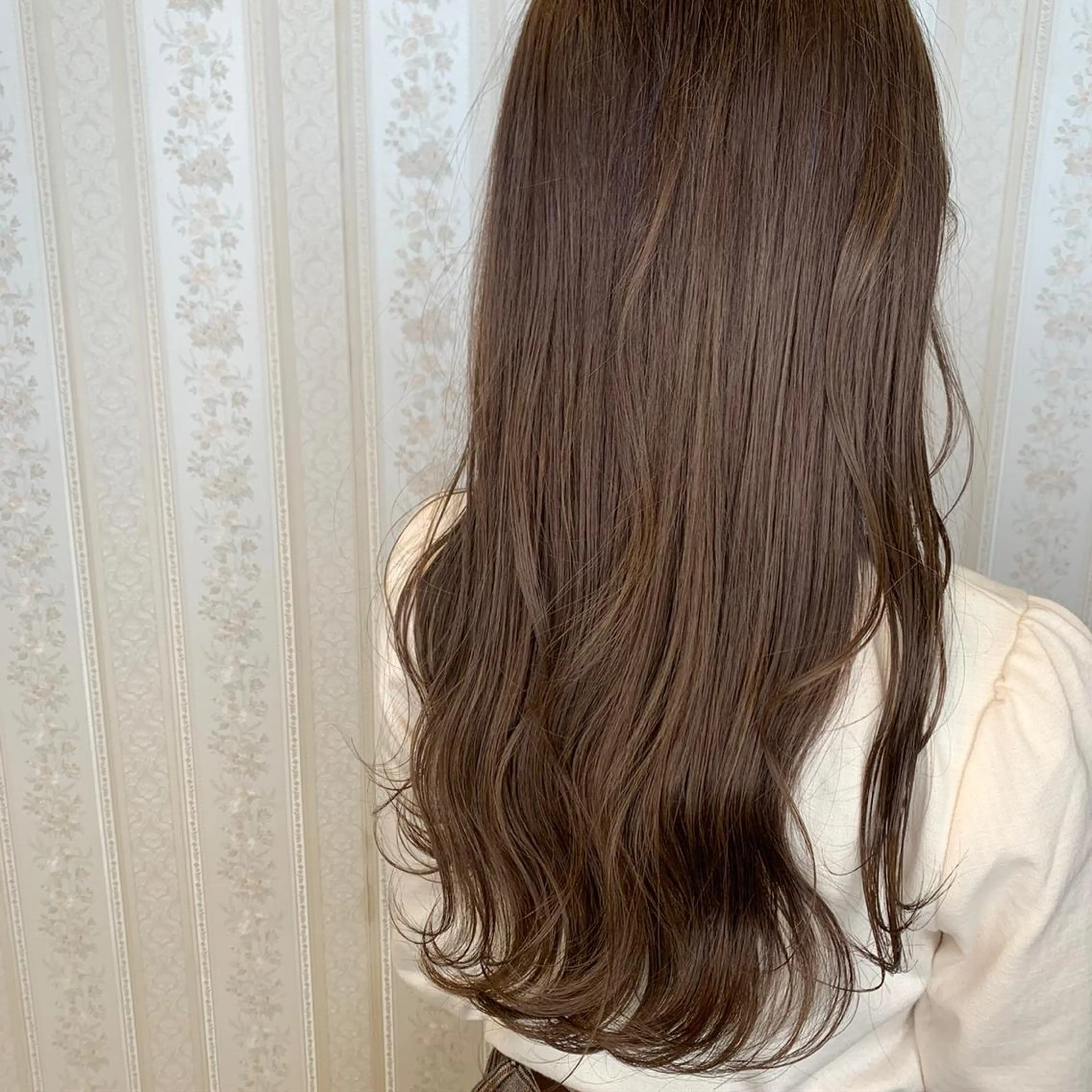 ロング カラー カット ヘアカラー トリートメント 坂井 水菜美のヘアスタイル