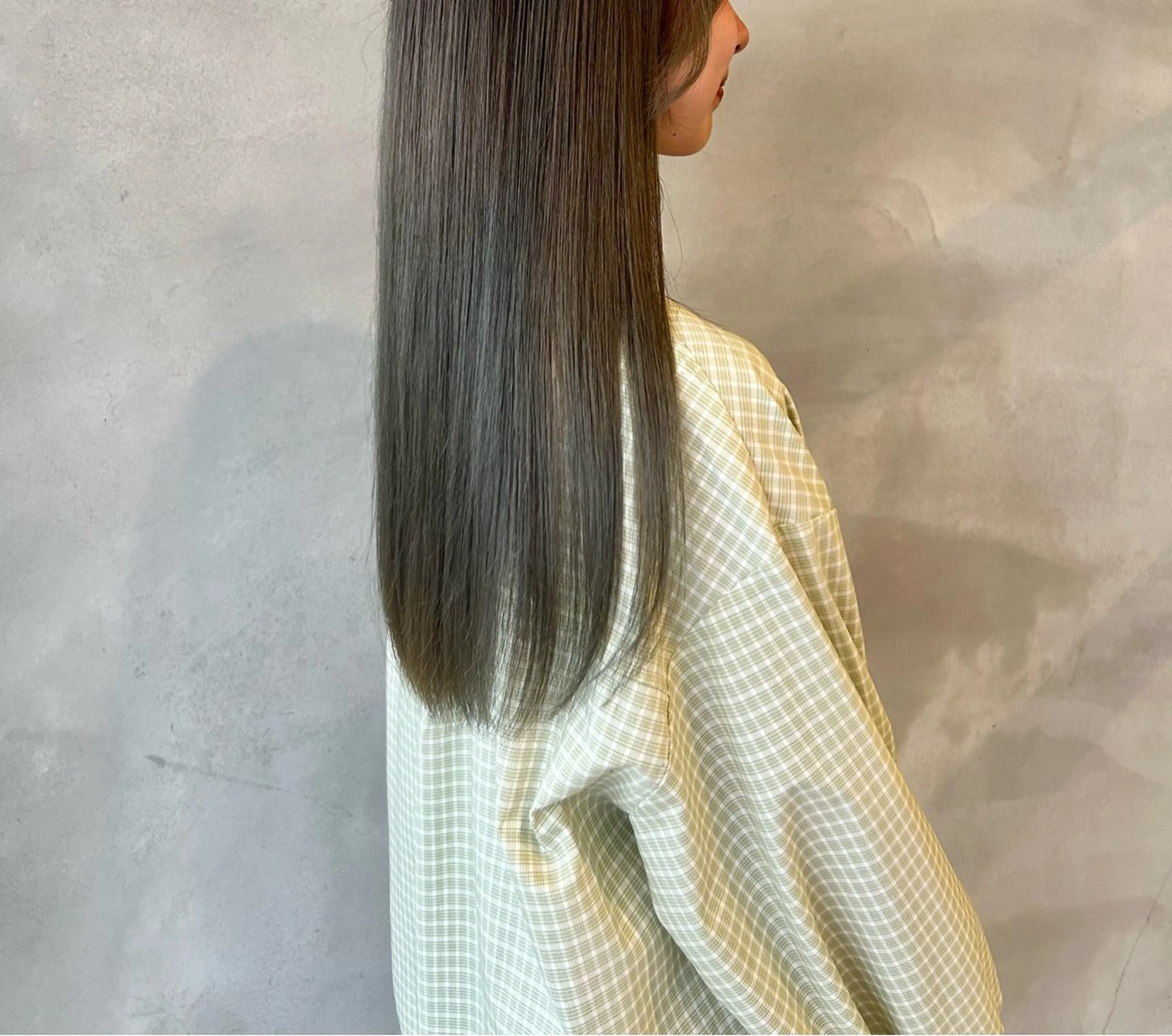 ロング カット ヘアカラー トリートメント hale所属・hale airiのヘアスタイル