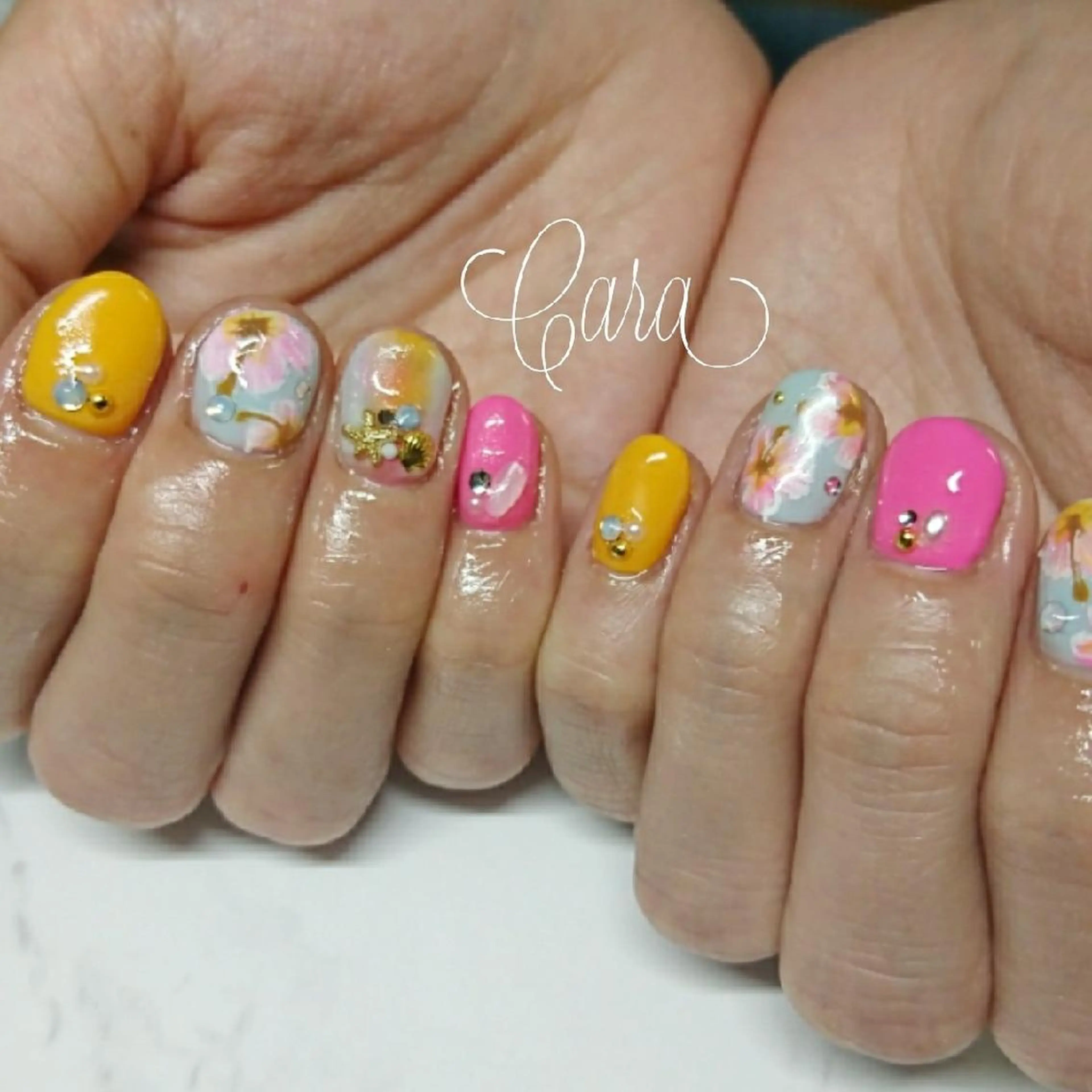 ネイル instinkt_ Mio Mizunoのネイルデザイン