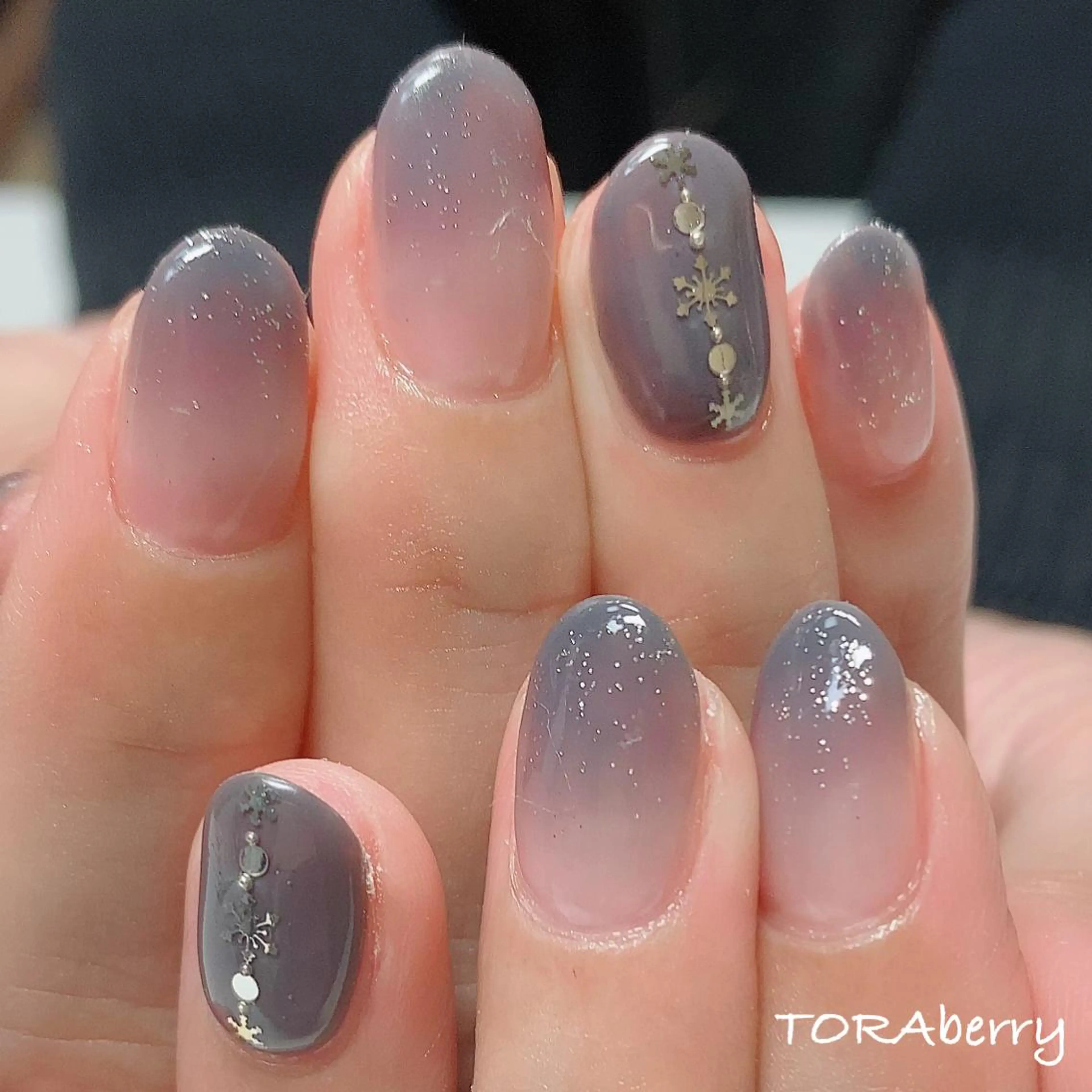 ネイル ハンドネイル ネイリスト なつみのネイルデザイン