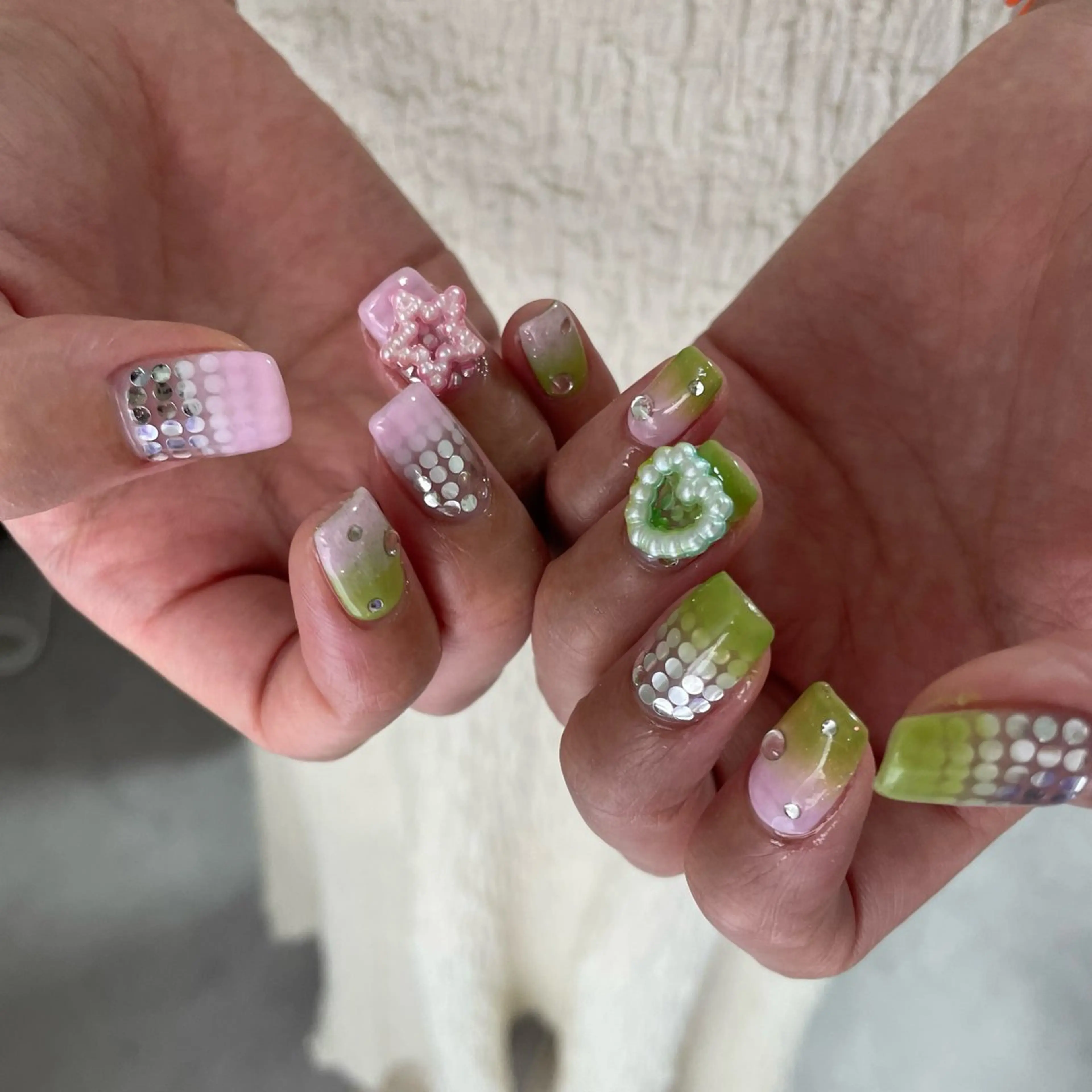 ネイル ホログラムネイル MiLK.   Nail&Eyelash所属・MiLK. wakaのマツエク・マツパデザイン