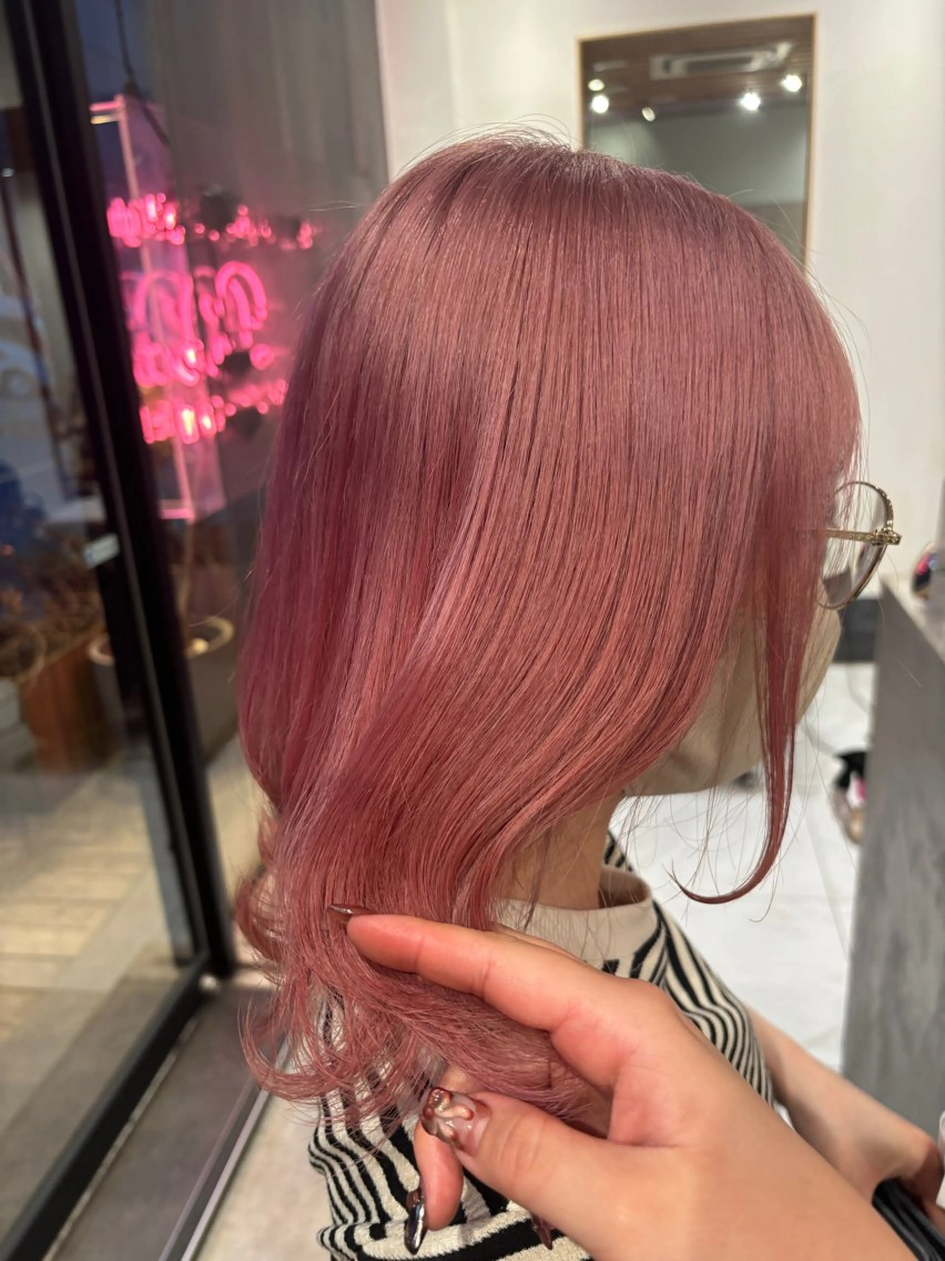 カラー ヘアカラー ️🩵RINKA/ ハイトーンカラー🩵のヘアスタイル