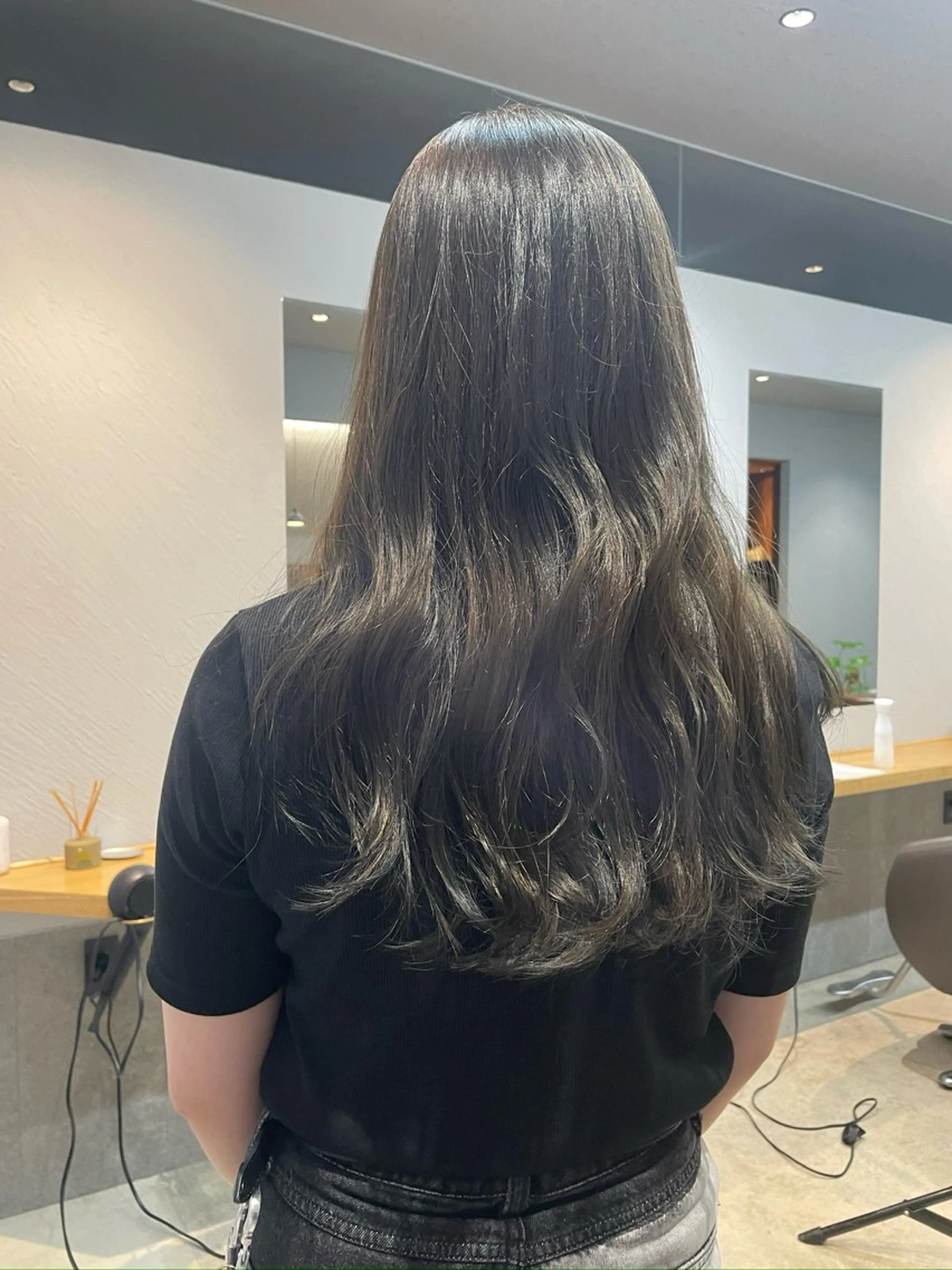 ロング カラー グレージュ オリーブグレージュ オリーブグレー ヘアカラー duft. Natsuneのヘアスタイル