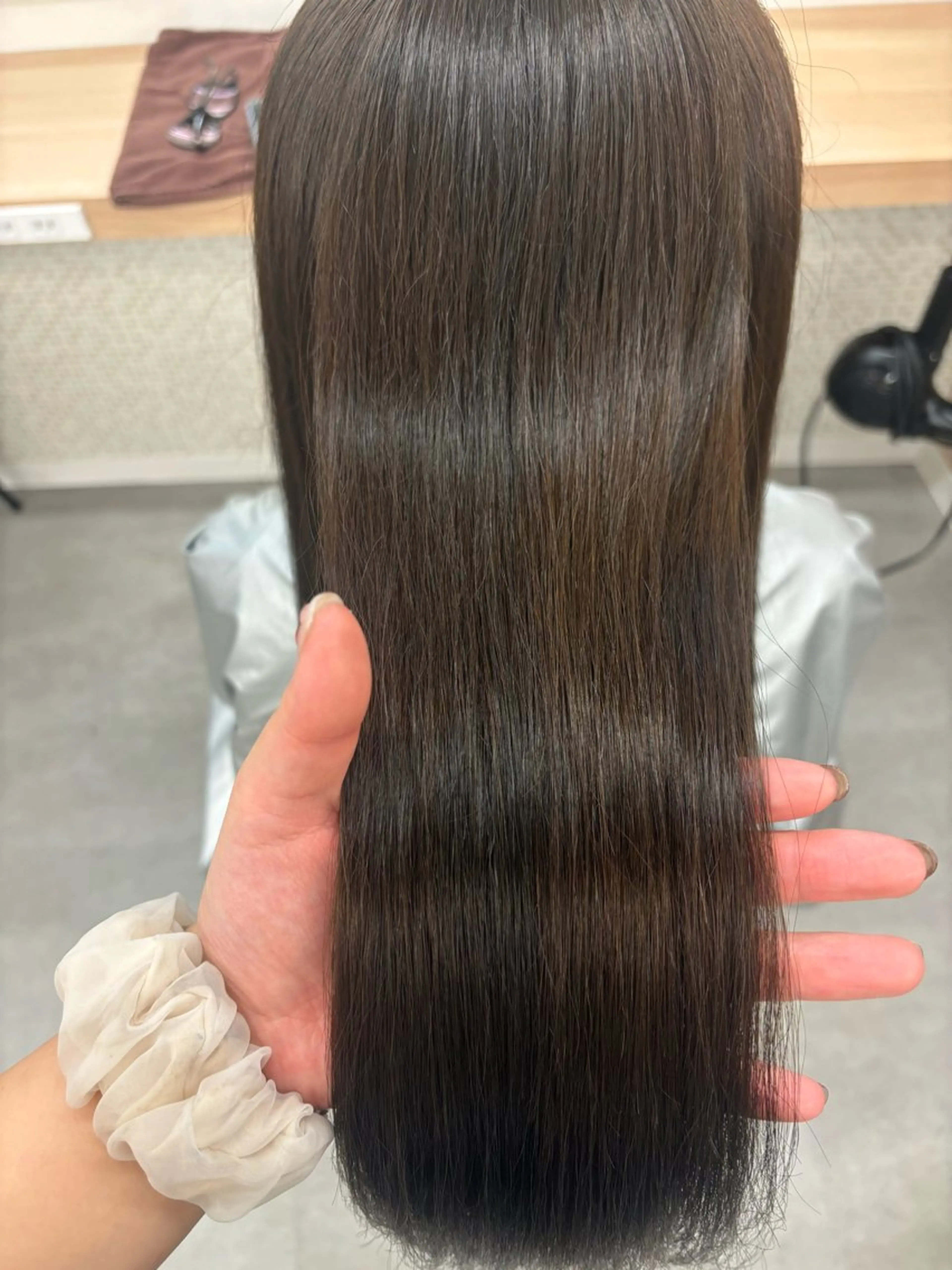 ロング カラー 透明感カラー グレージュ universe Mizuki🎀のヘアスタイル