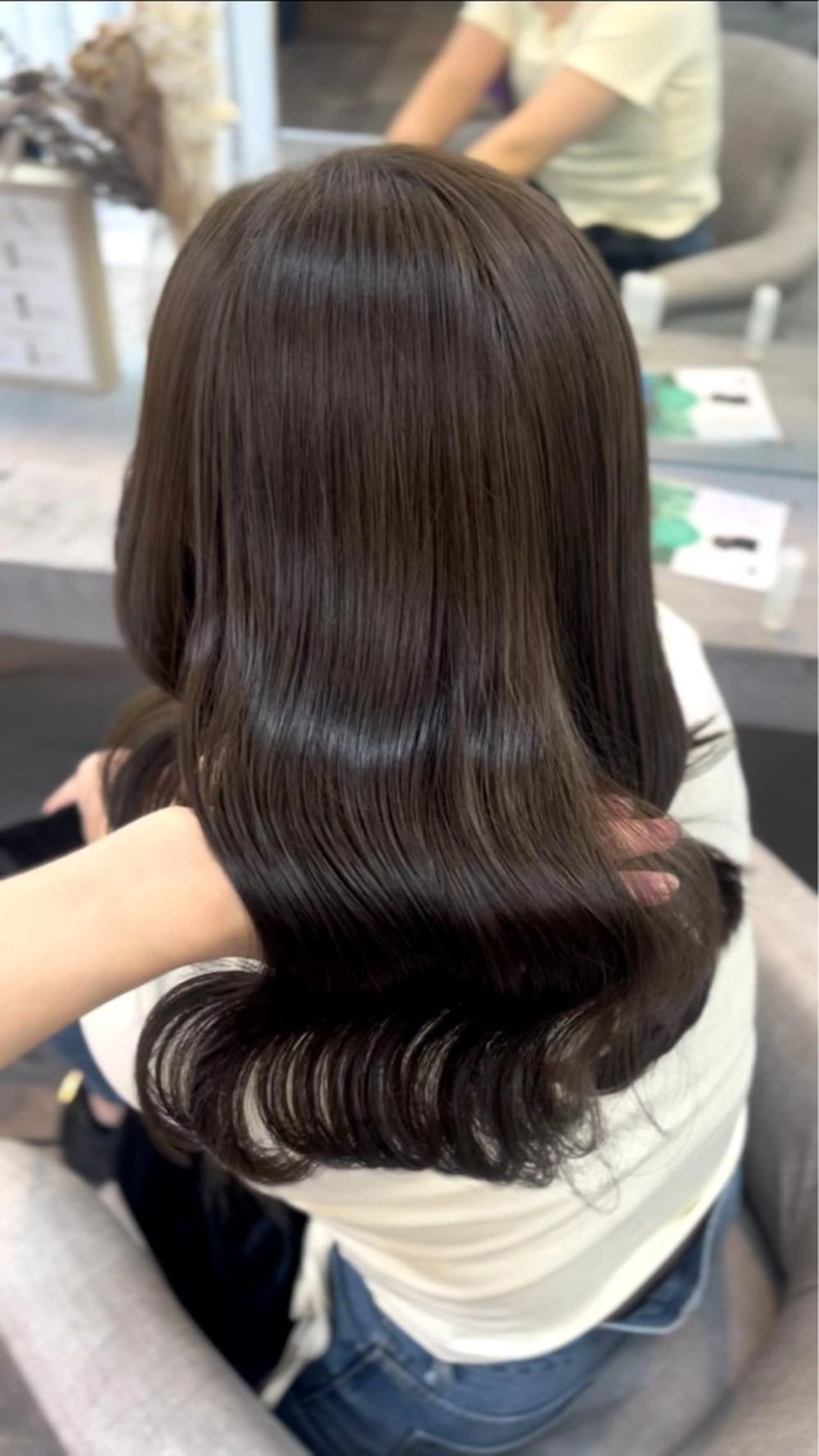 カールスタイリングorストレート🖤の写真
