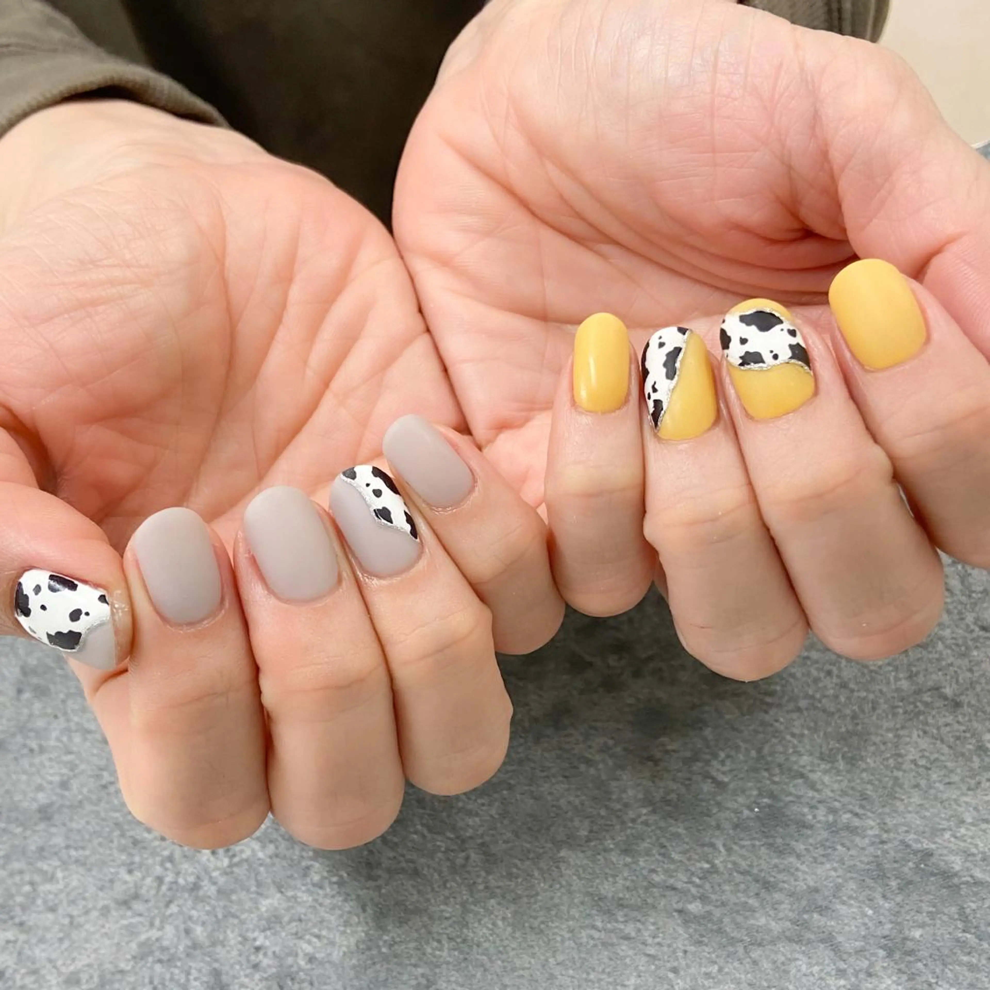 ネイル 黒沢 直子のネイルデザイン