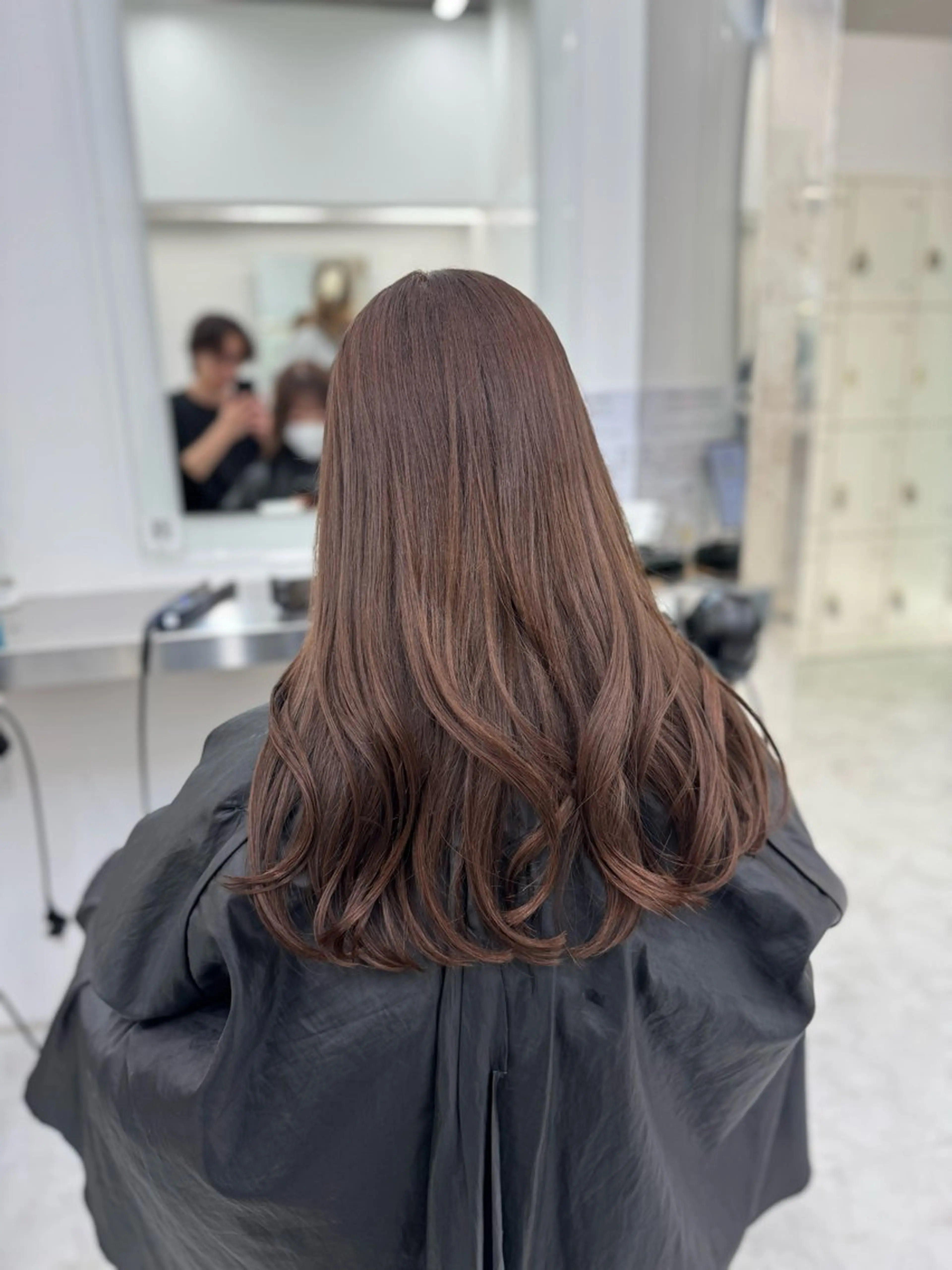 セミロング カラー ヘアカラー トリートメント ブリーチなし🤍透明 感カラー🤍しゅうじのヘアスタイル