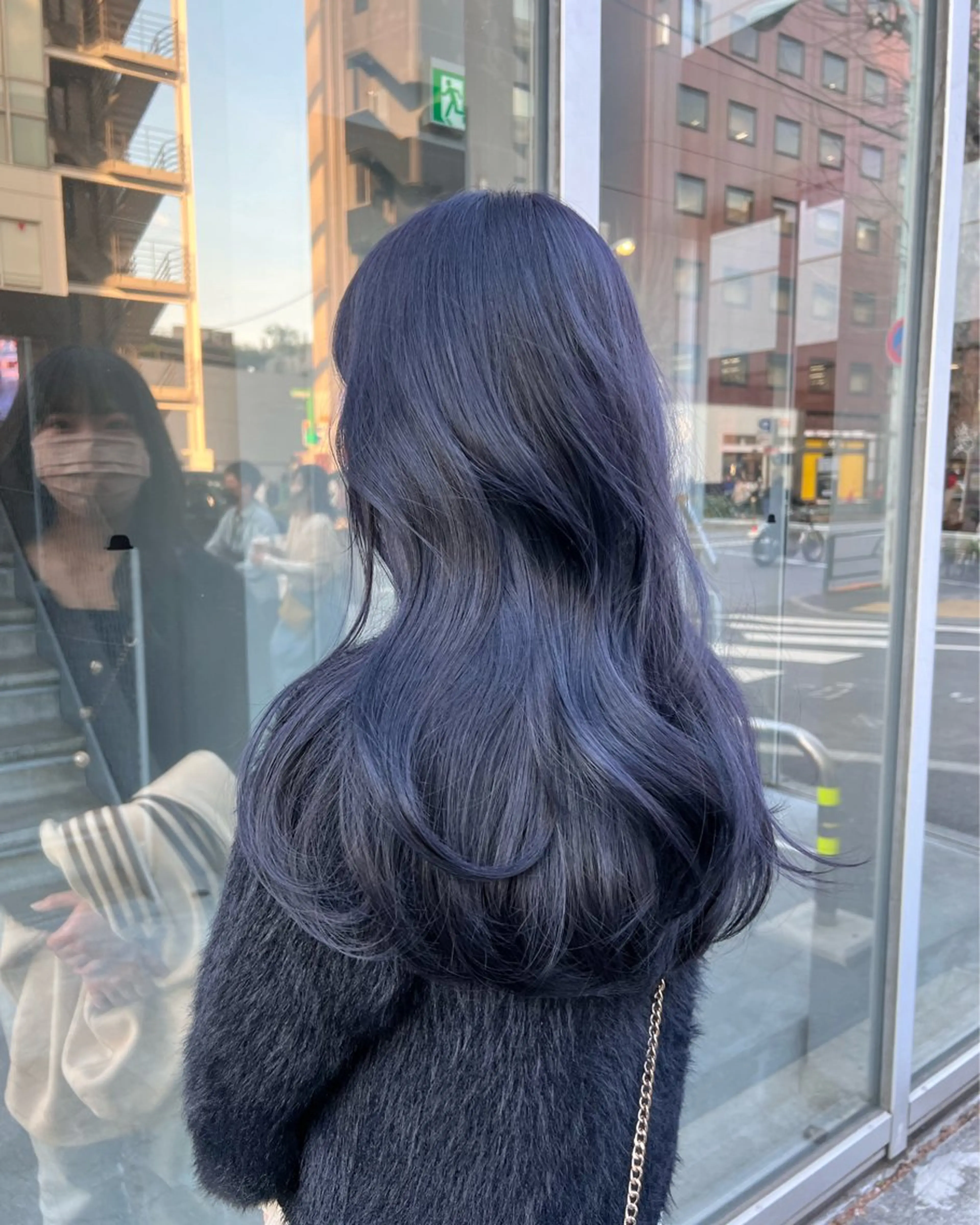 ロング カラー ヘアカラー トリートメント ヘッドスパ ヘアセット 🇨🇳中韓レイヤー 暗髪カラー🇰🇷のヘアスタイル