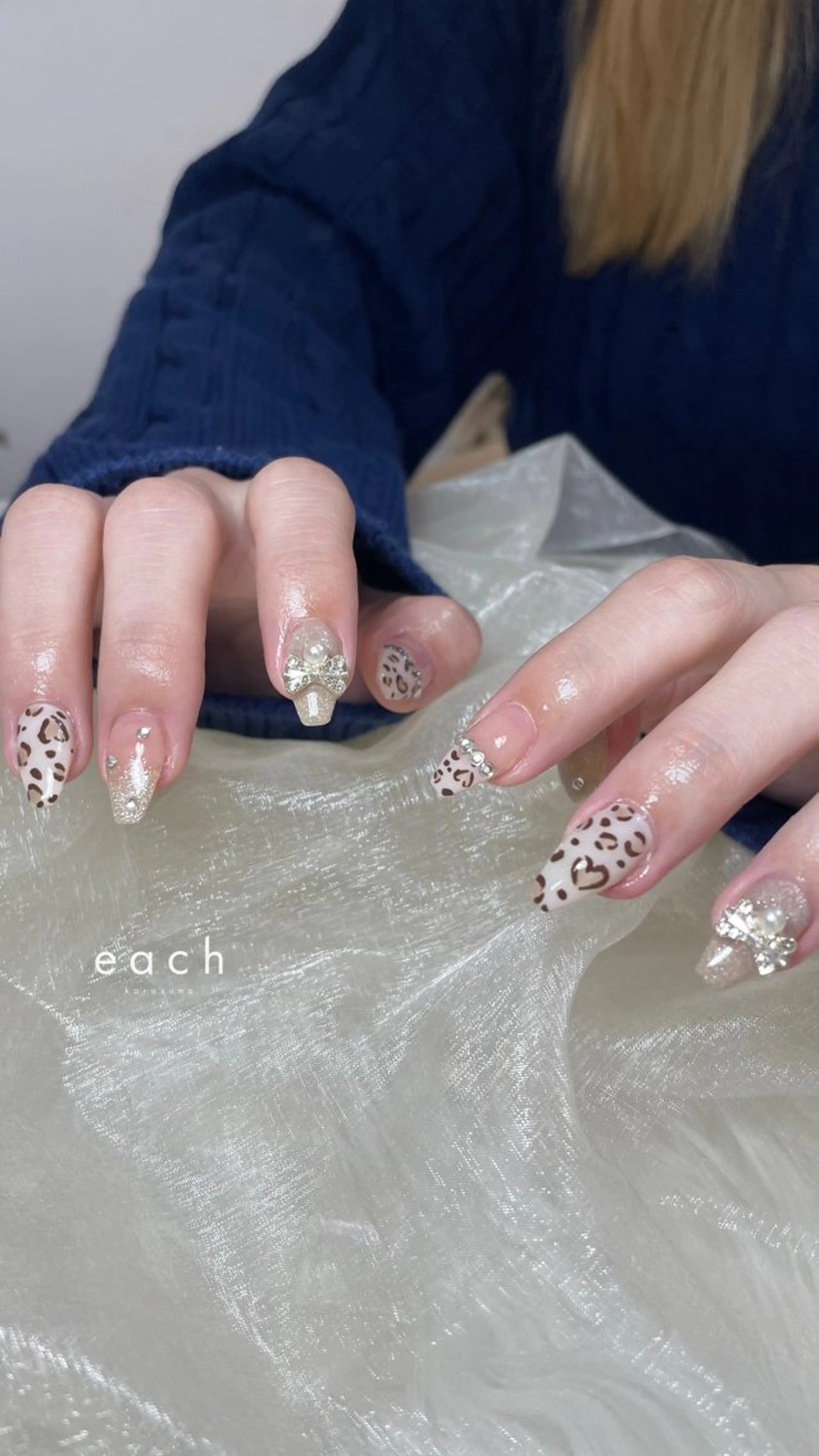 ネイル ハンドネイル each lucaのネイルデザイン