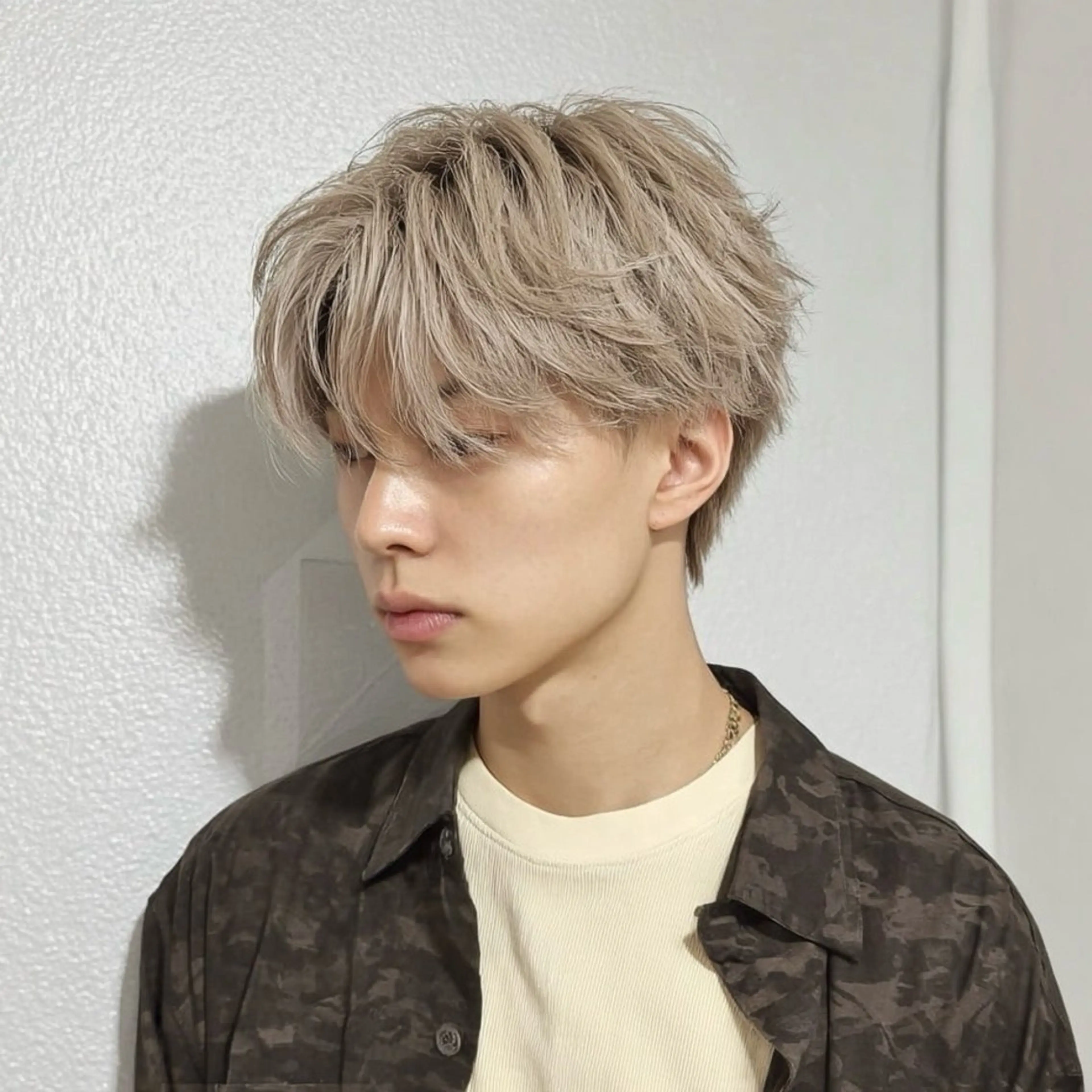 ショート カラー メンズ カット ヘアカラー トリートメント メンズハイトーン✨ /バーバー/RUKIのヘアスタイル