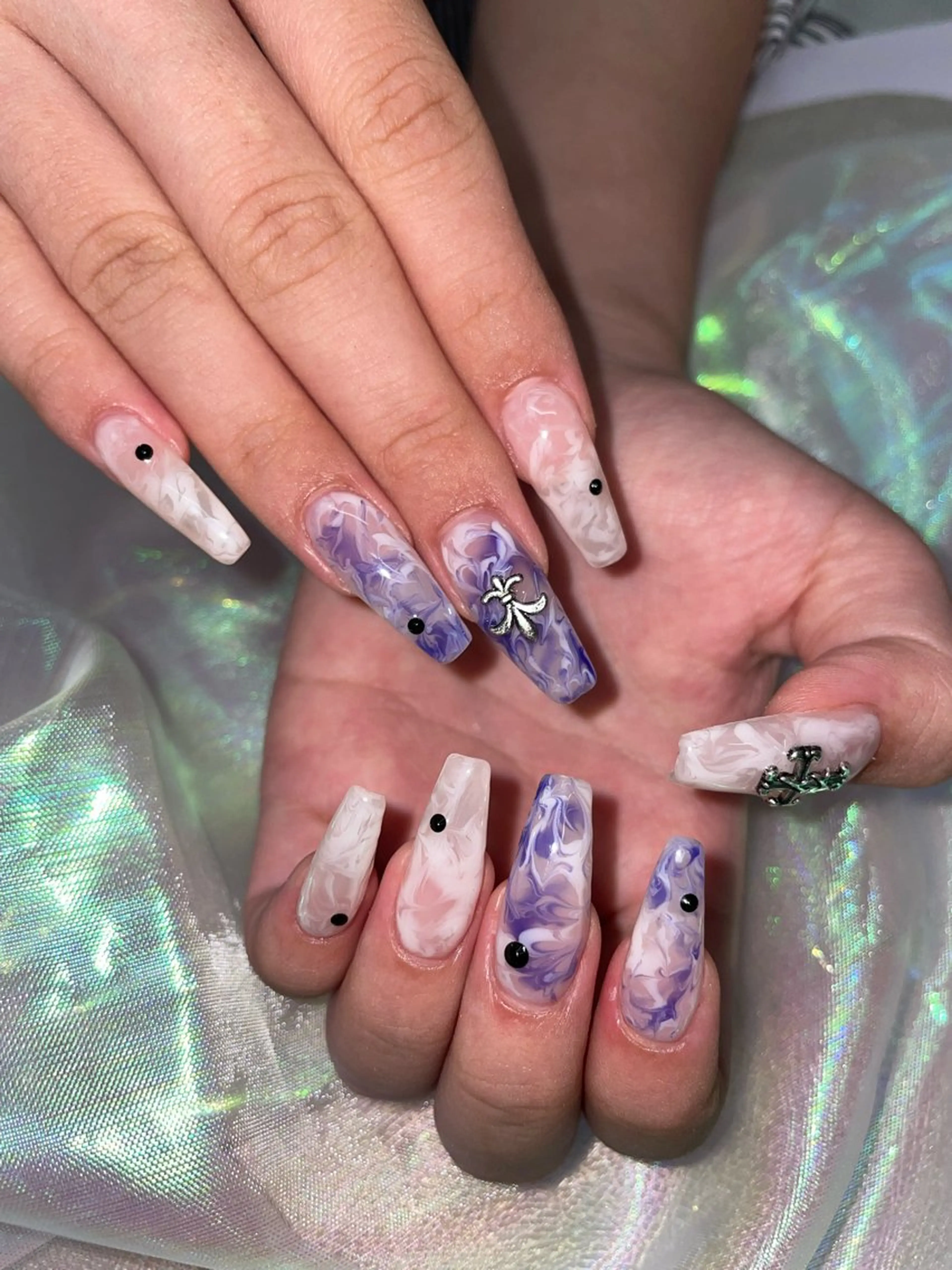 ネイル ハンドネイル ♡Bitty♡ YURINEのネイルデザイン
