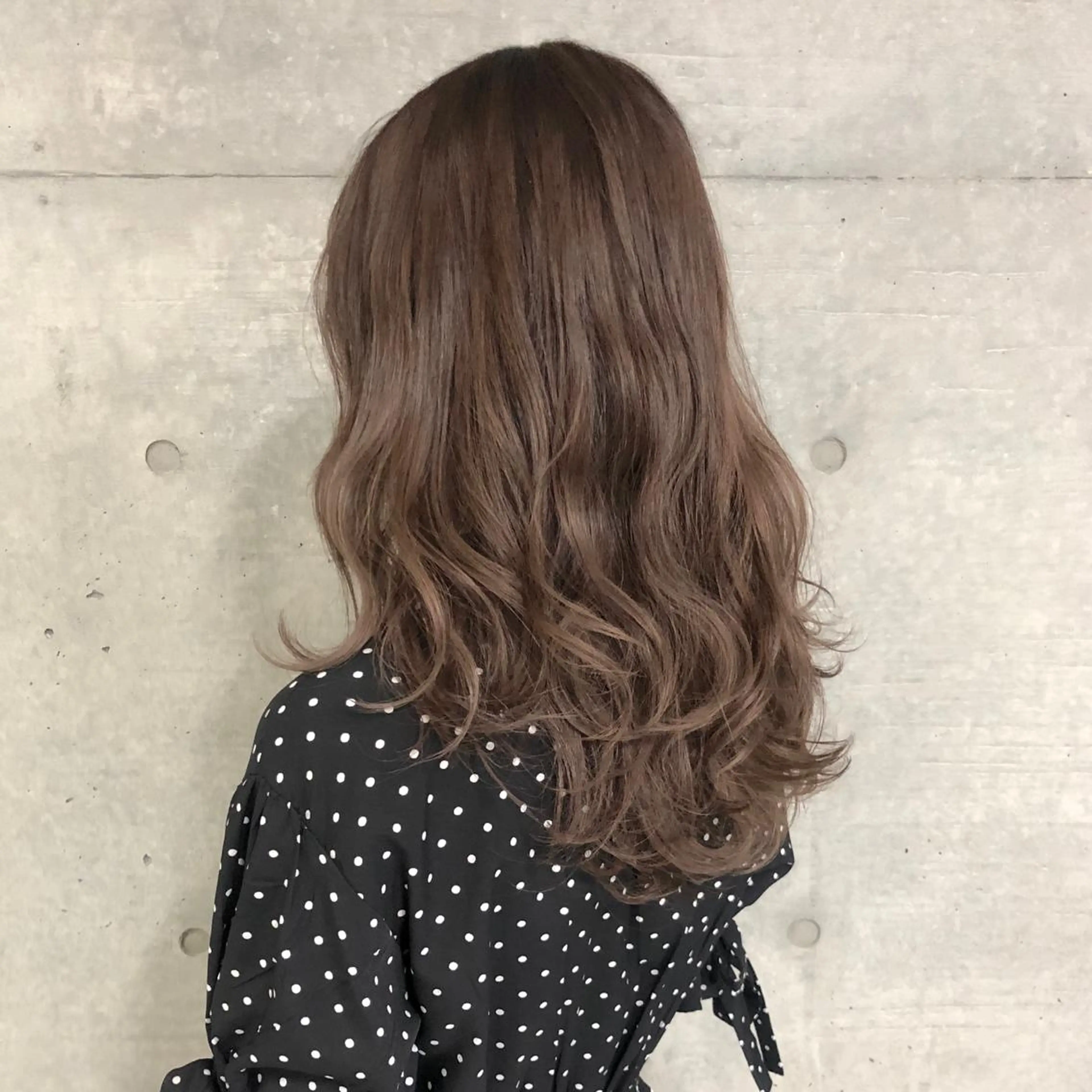 ロング カラー ベージュカラー ブリーチ 透明感カラー シアーベージュ GrandStory SHIBUYA所属・卒業式お呼ばれ🕊️ ヘアセット✴︎ミキのヘアスタイル