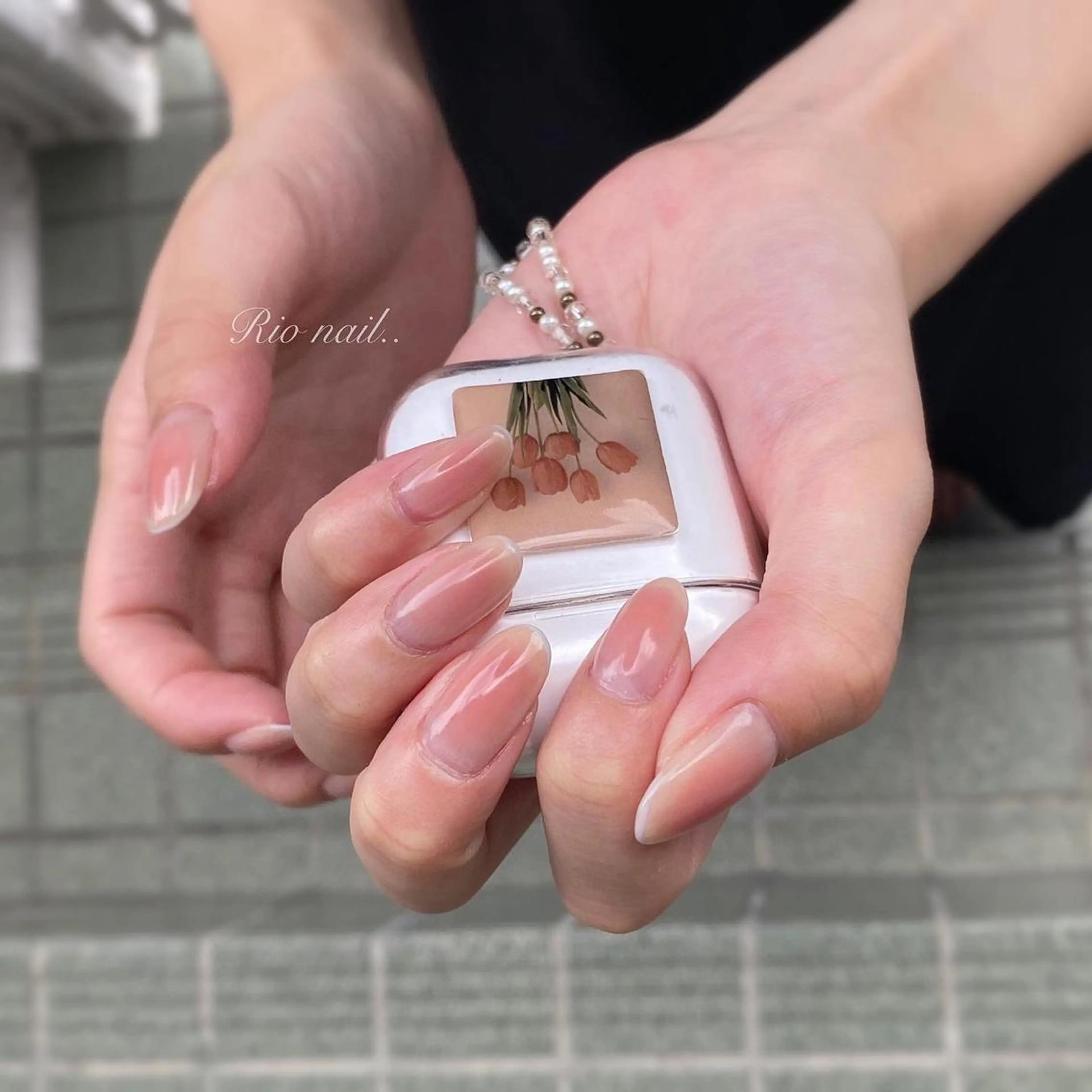 ネイル チークネイル KISHIKAWA MEGUMIのネイルデザイン