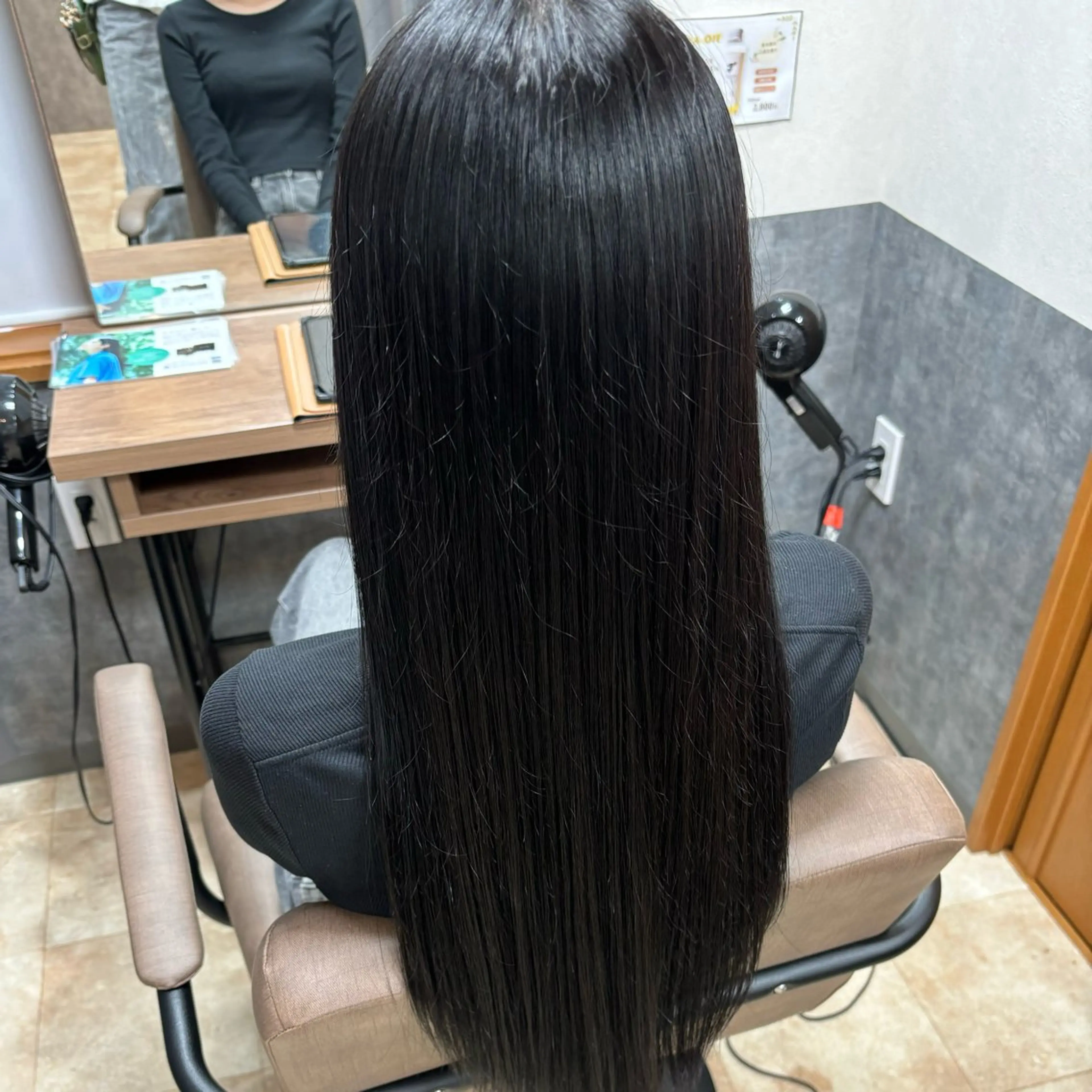 ロング カラー 髪質改善 トリートメント ヘアカラー トリートメント 竹内 滉太のヘアスタイル