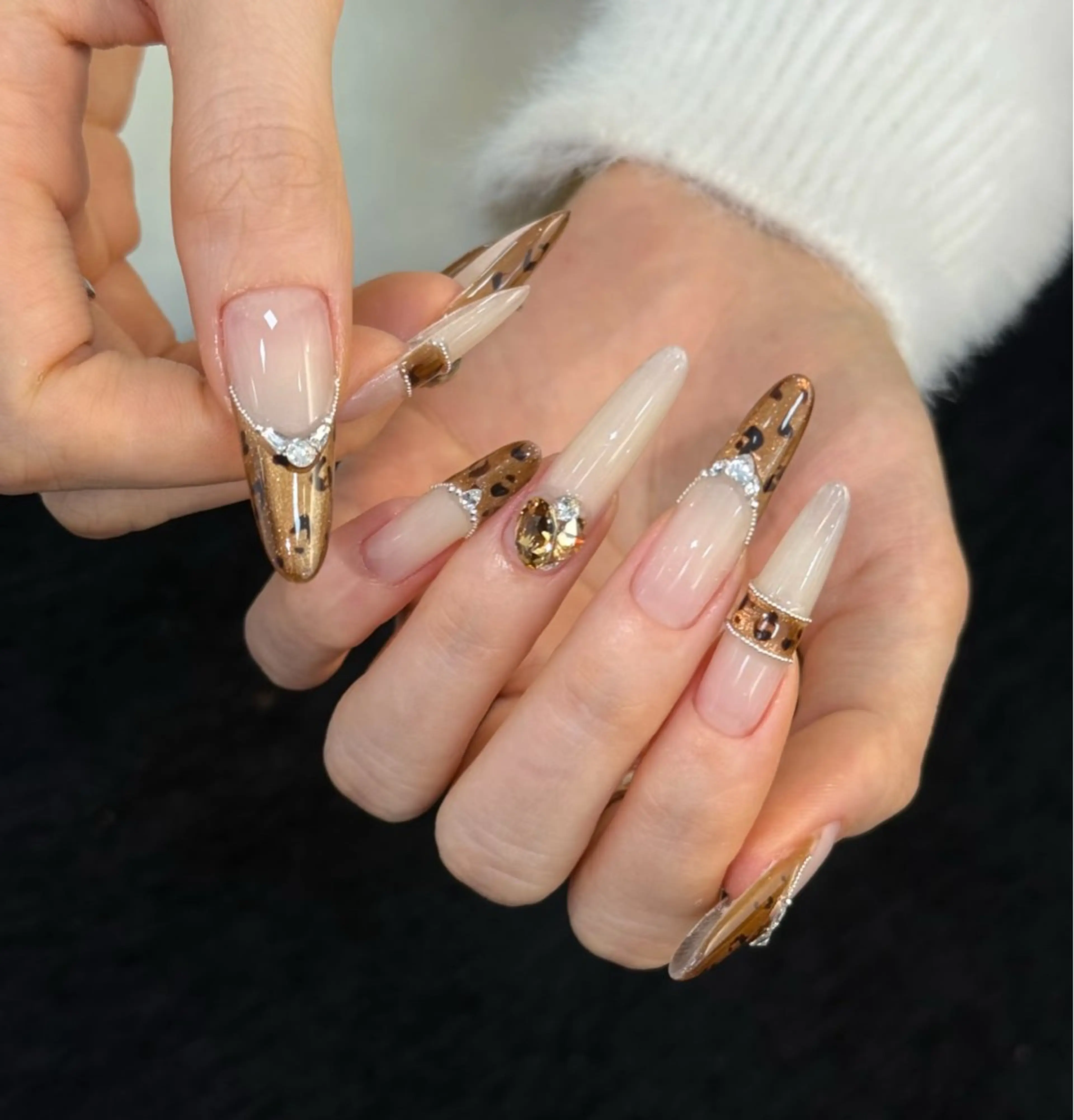ネイル アートネイル オーロラネイル チークネイル 長さ出し フットネイル ハンドネイル Blossom nail【ブラソンネイル】所属・Blossom nail_Yuniのネイルデザイン