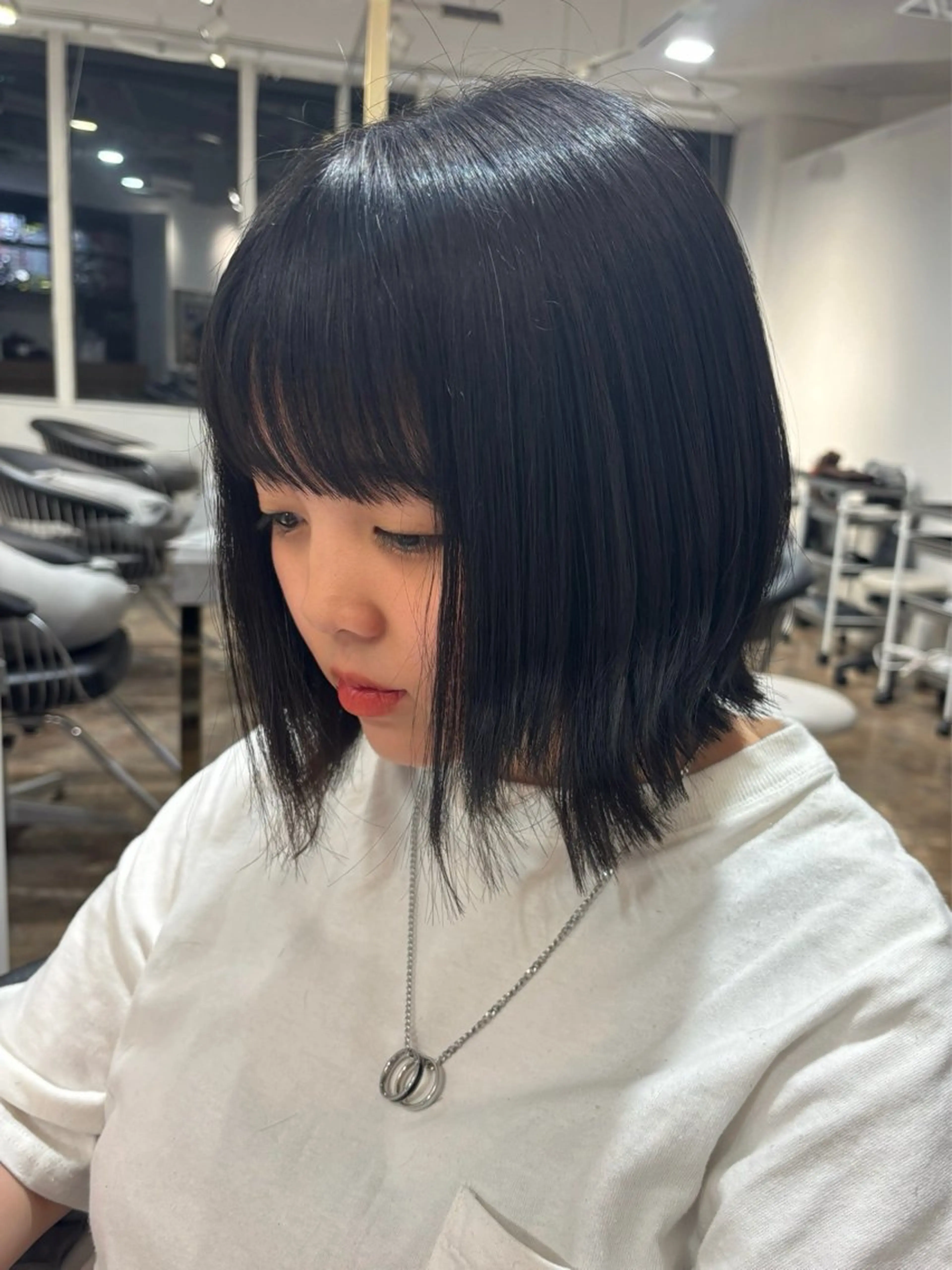 ショート ボブレイヤー ボブ 顔周りカット レイヤーカット 外ハネヘア 札幌美容師♡西塔 瑠音🎀のヘアスタイル