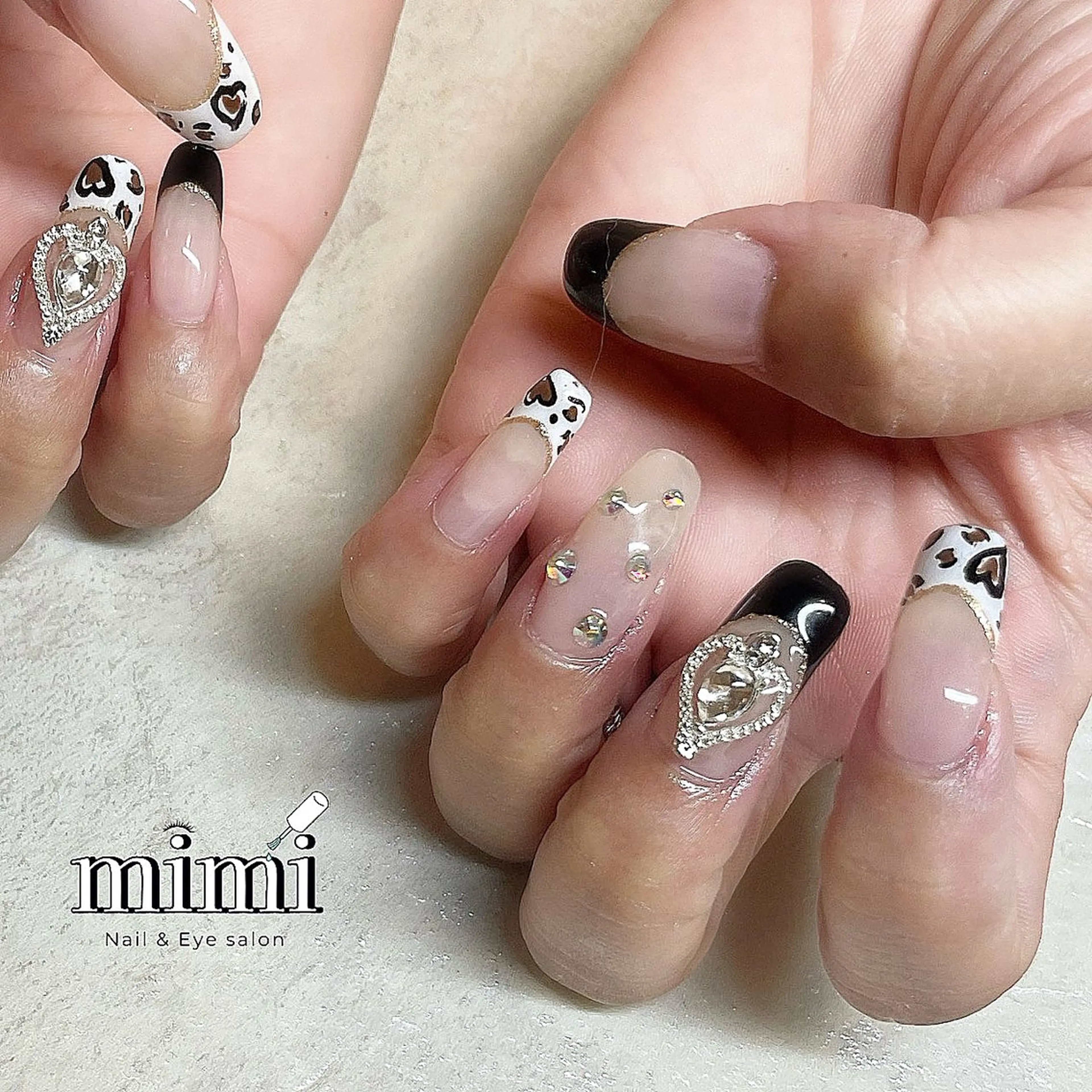 ネイル アニマル柄 アートネイル ロングネイル 冬ネイル ハンドネイル Nail&Eye mimiのネイルデザイン