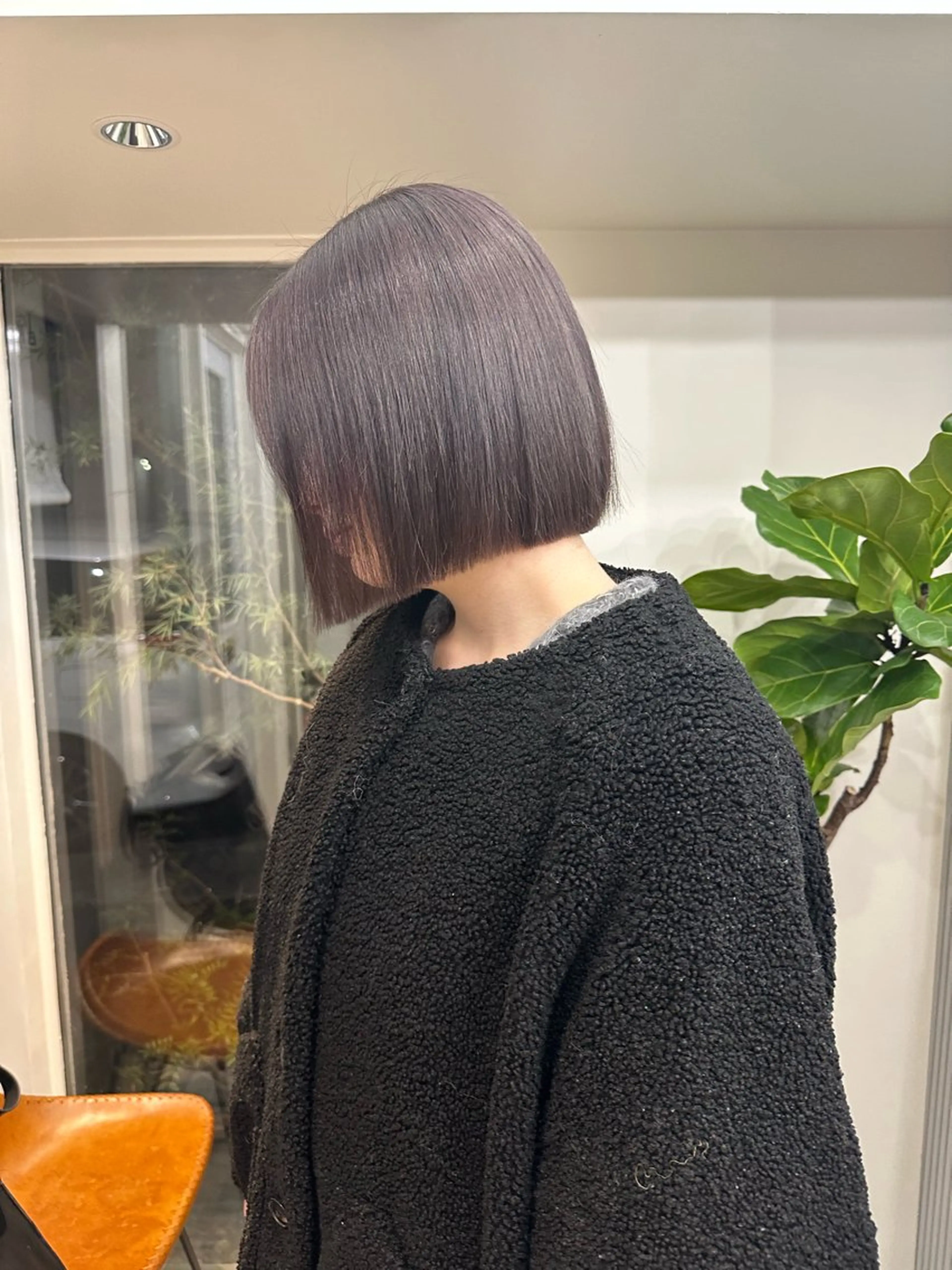 ショート カラー ブリーチ グレージュ ハイトーンカラー ブリーチなしカラー ボブ カット ヘアカラー トリートメント REINA☁️透明感 カラー/ぷつっと♡のヘアスタイル