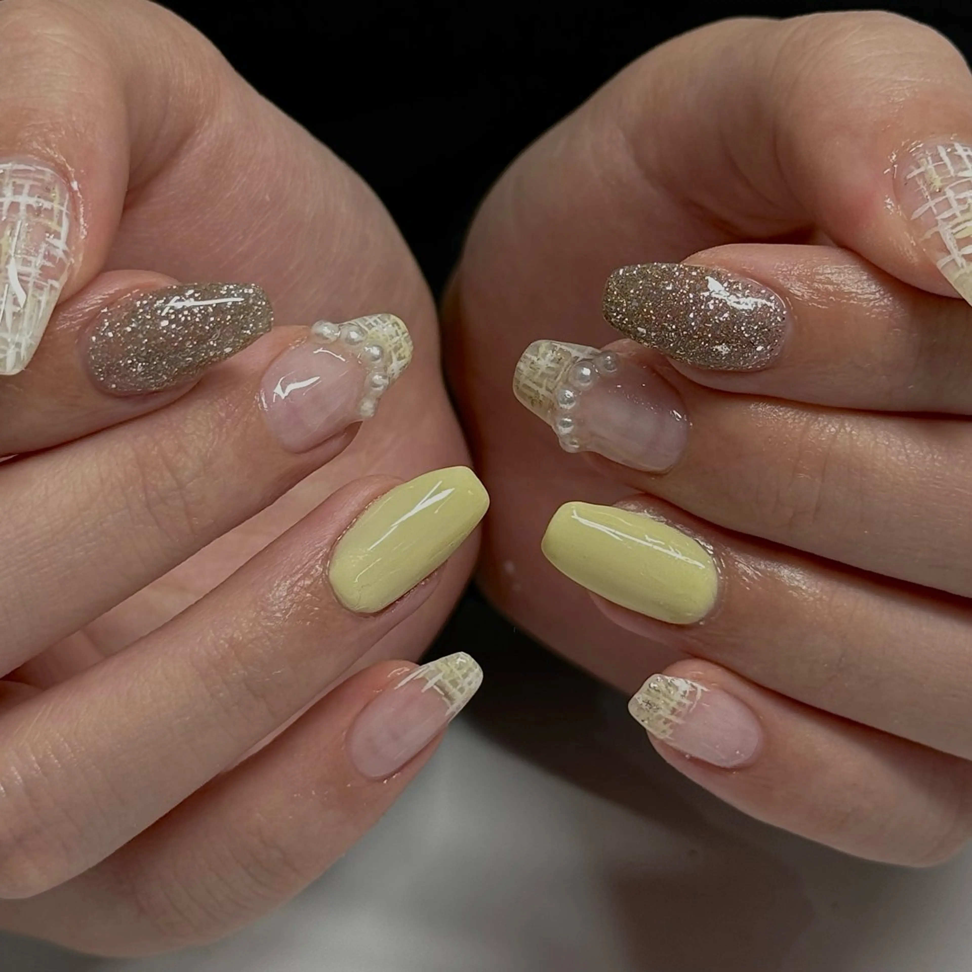 ネイル アートネイル フレンチネイル 韓国ネイル ワンカラーネイル ツイードネイル ハンドネイル WOLTOKYO渋谷 lynのネイルデザイン