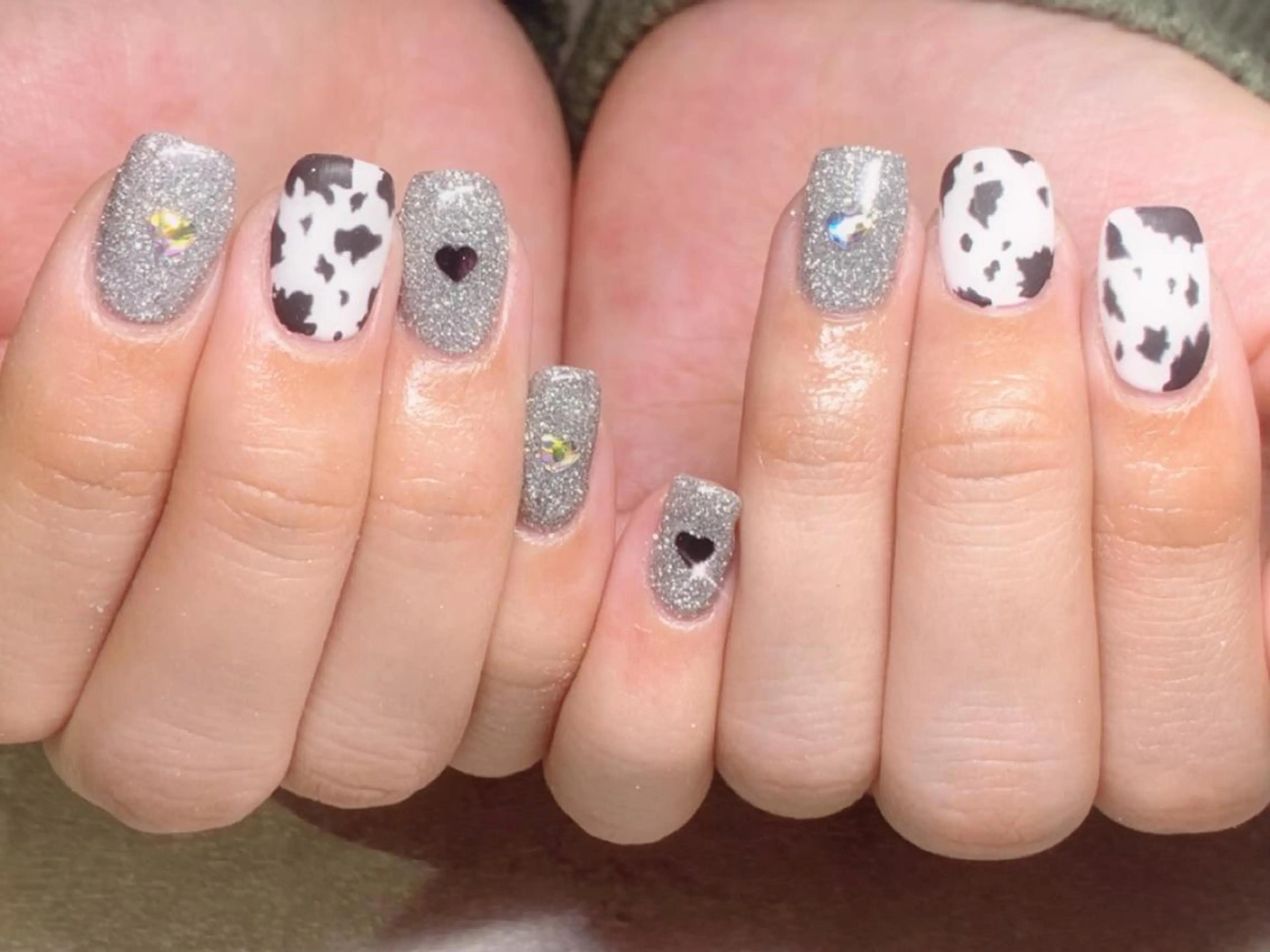 ネイル GULLIG söt GULLIGのネイルデザイン