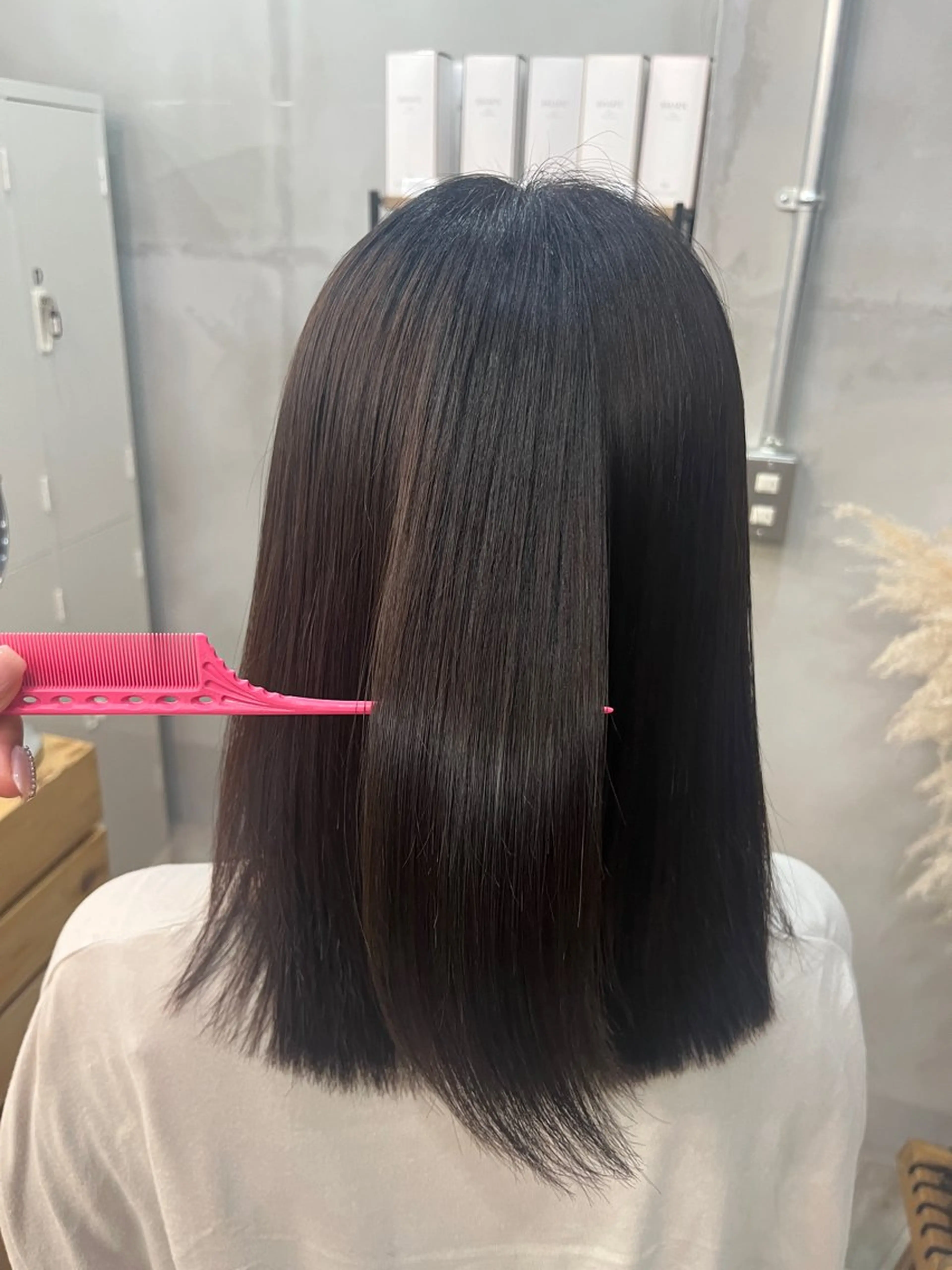 ミディアム カラー 縮毛矯正 田中 萌のヘアスタイル