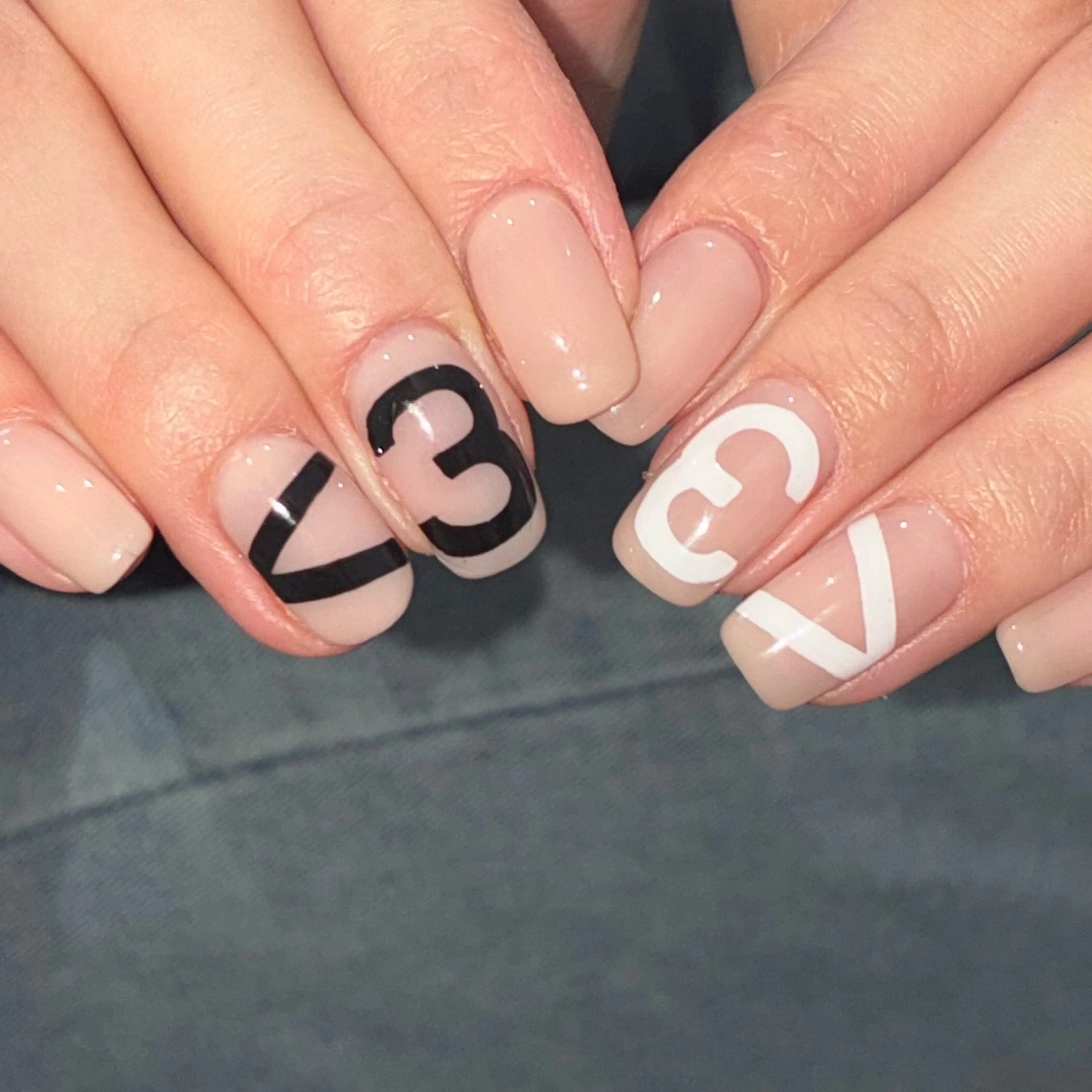 ネイル ハンドネイル mood nailのネイルデザイン