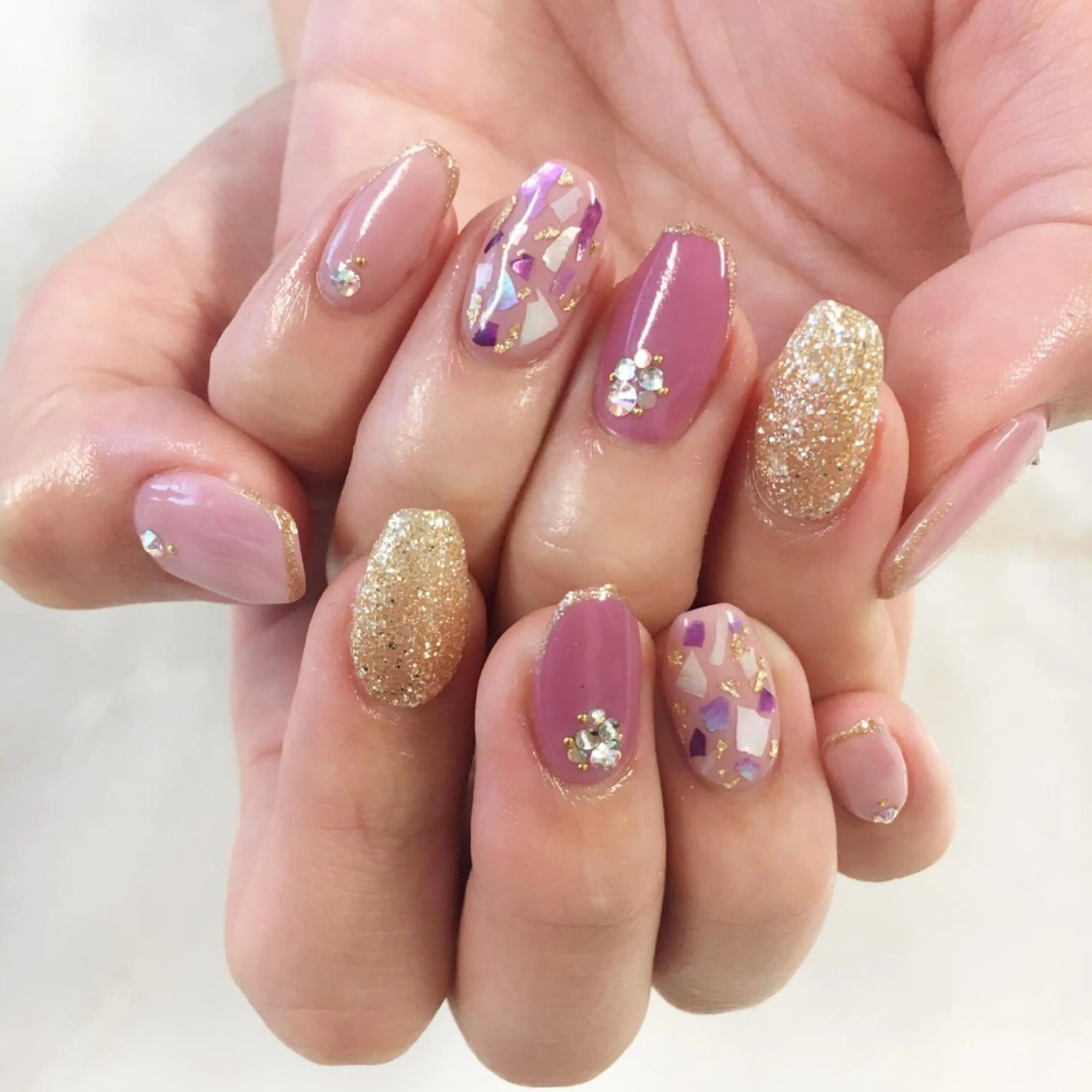 ネイル ジェルネイル ハンドネイル SHINE NAILのネイルデザイン