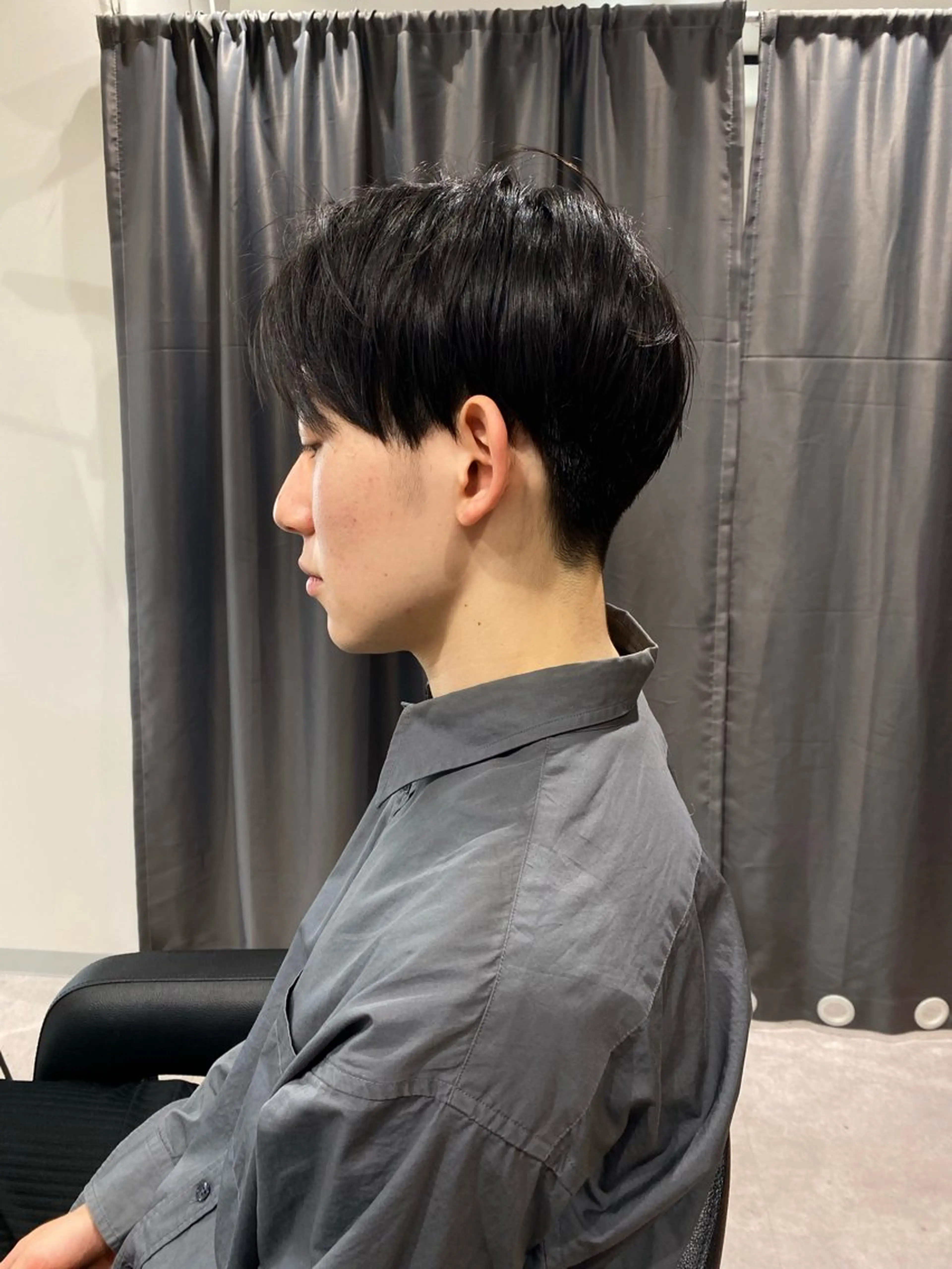 メンズ センターパート iroha/ n.w.h🎀のヘアスタイル